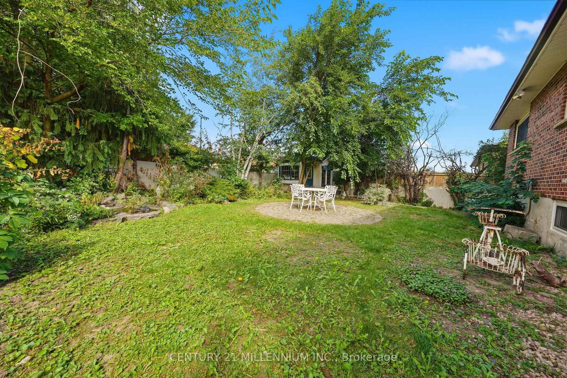 Photo 24 of 16 Jardine Street, Brampton, Northgate — HOMEH