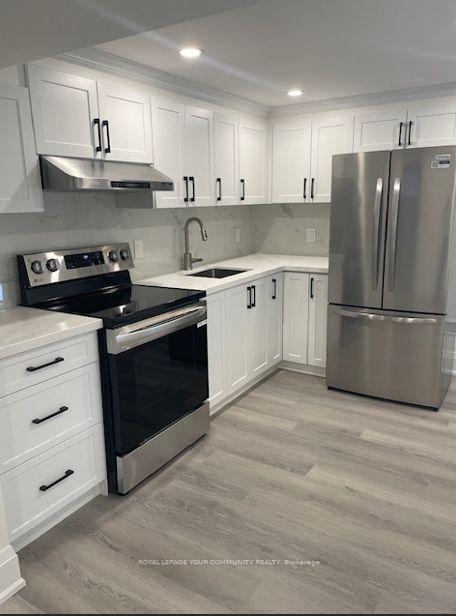 Photo 3 of 19 Beaverton Road S, Richmond Hill, Crosby — HOMEH
