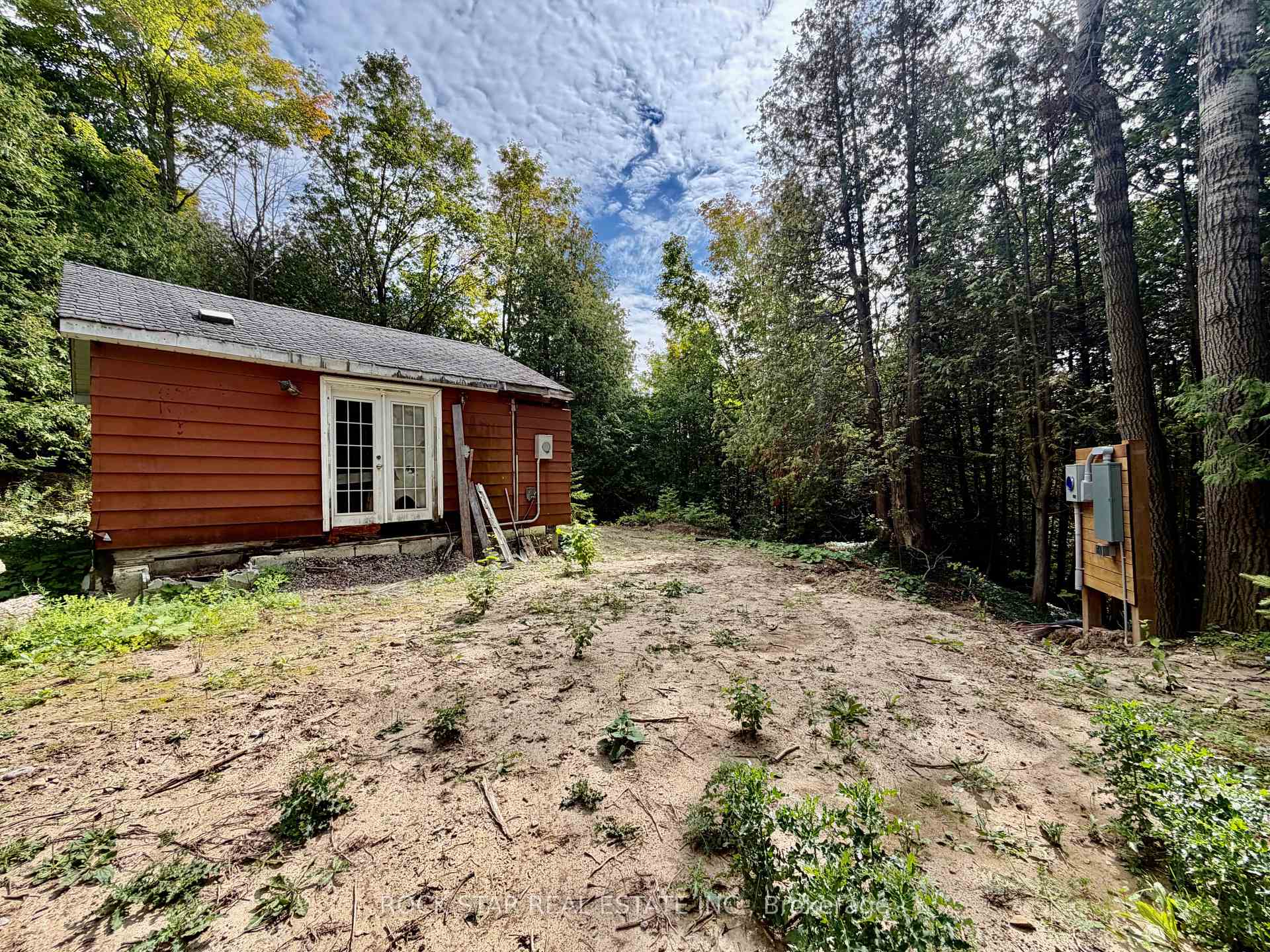 Photo 15 of 713467 1st Line Ehs, Mono, Rural Mono — HOMEH