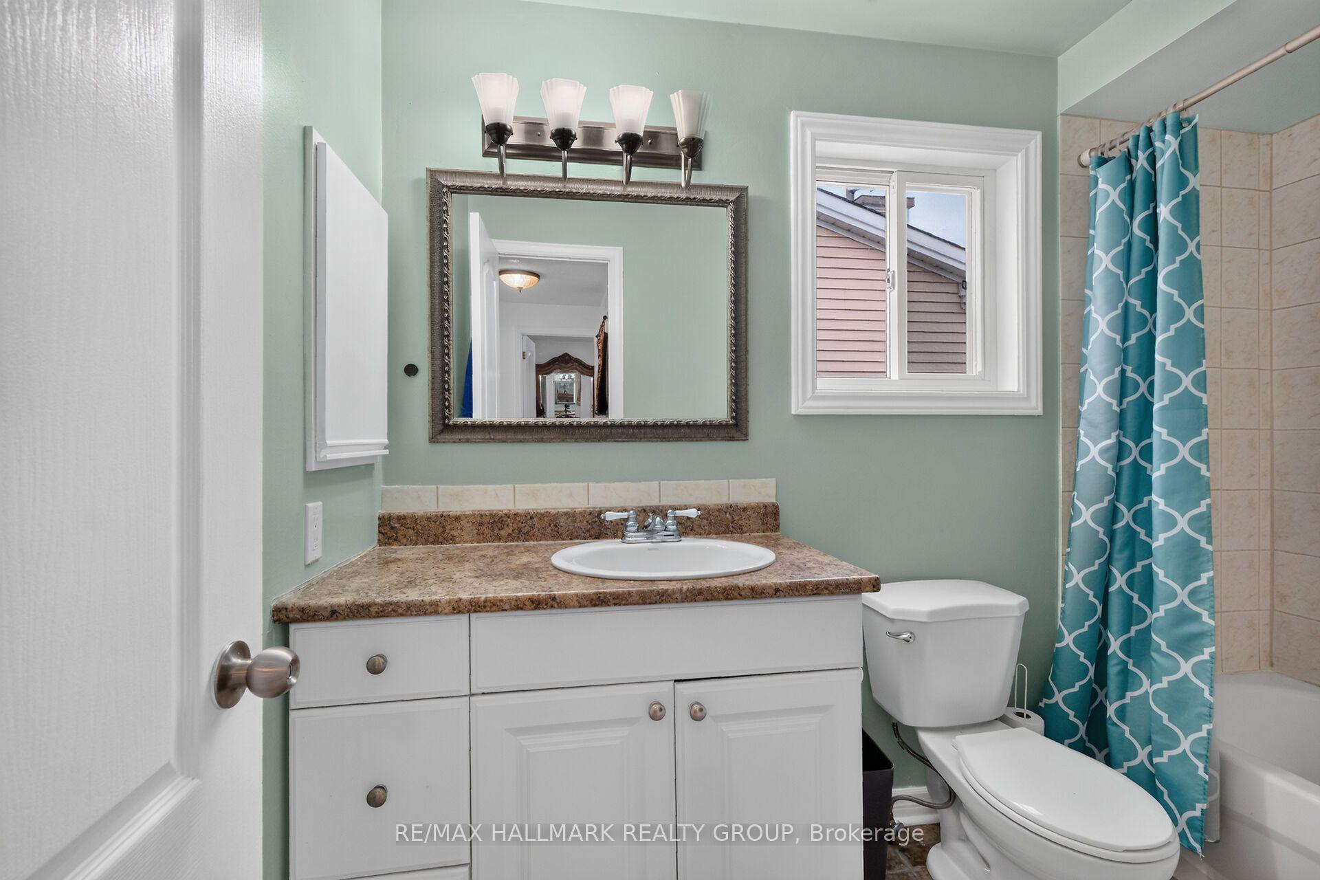 Photo 33 of 502 Rougemount Crescent, Ottawa, Fallingbrook/Gardenway South — HOMEH