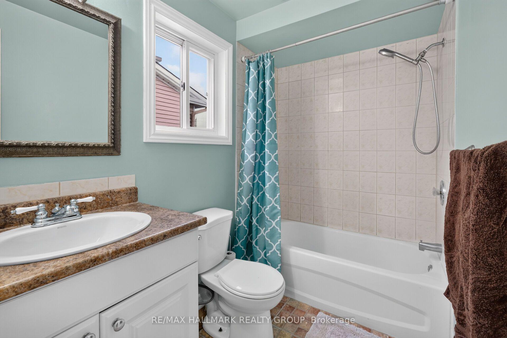 Photo 34 of 502 Rougemount Crescent, Ottawa, Fallingbrook/Gardenway South — HOMEH