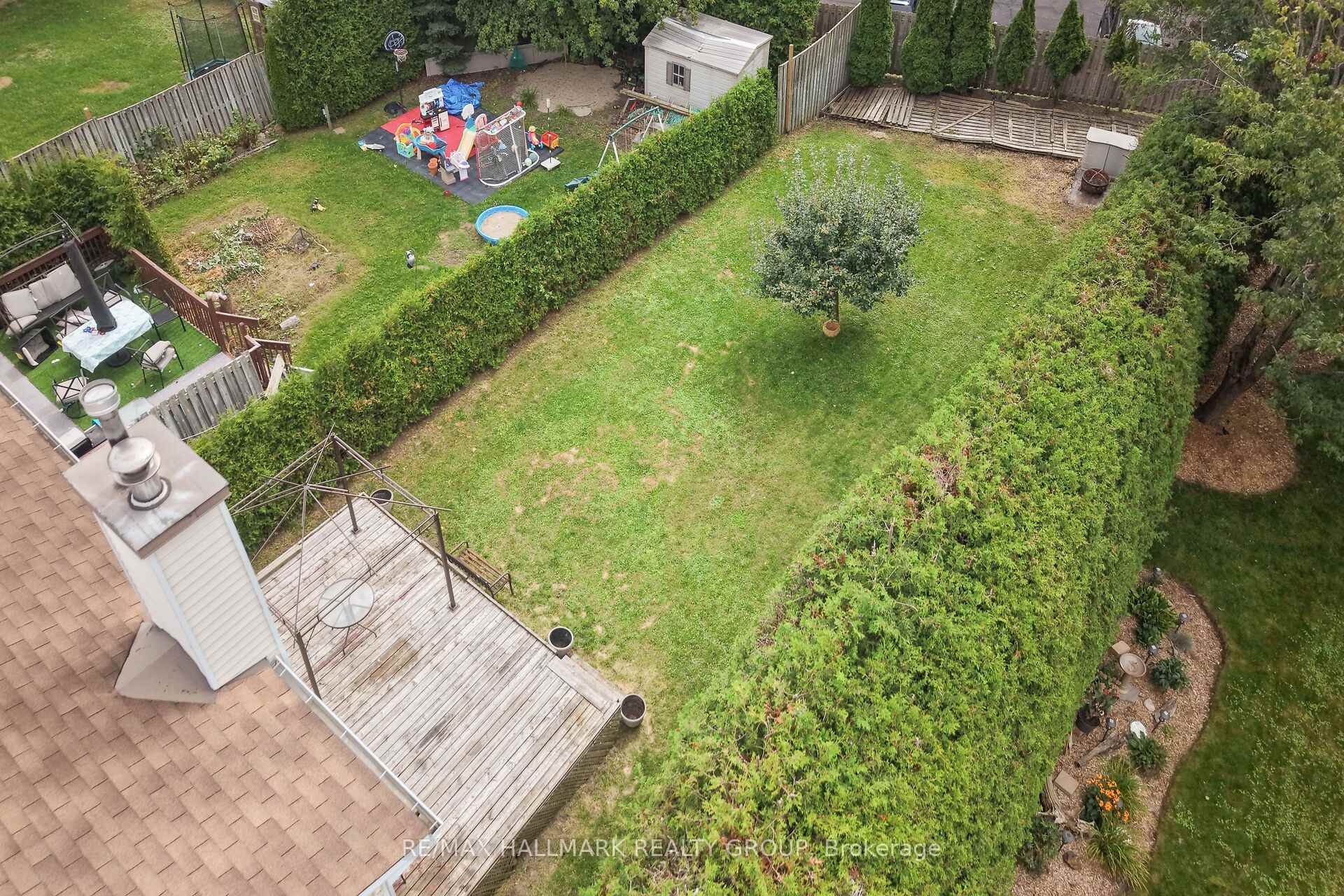 Photo 47 of 502 Rougemount Crescent, Ottawa, Fallingbrook/Gardenway South — HOMEH