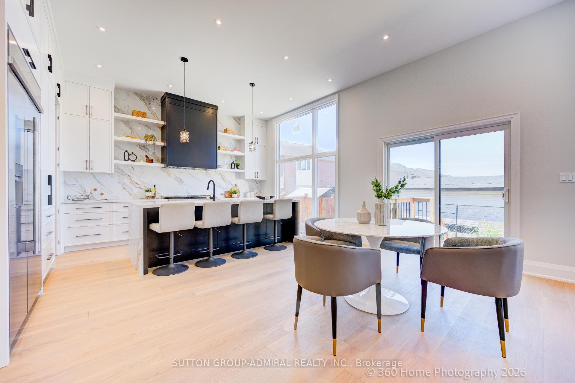 Photo 12 of 26 Valleywest Road, Brampton, Vales of Castlemore — HOMEH