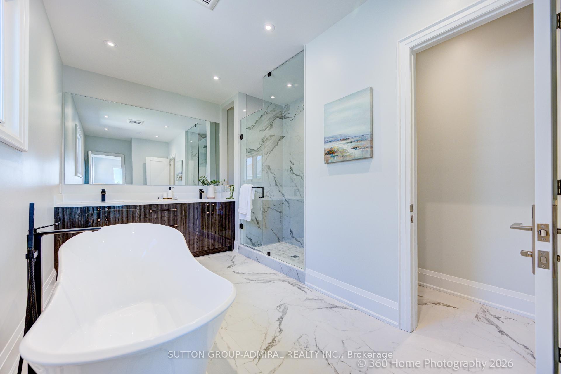 Photo 23 of 26 Valleywest Road, Brampton, Vales of Castlemore — HOMEH