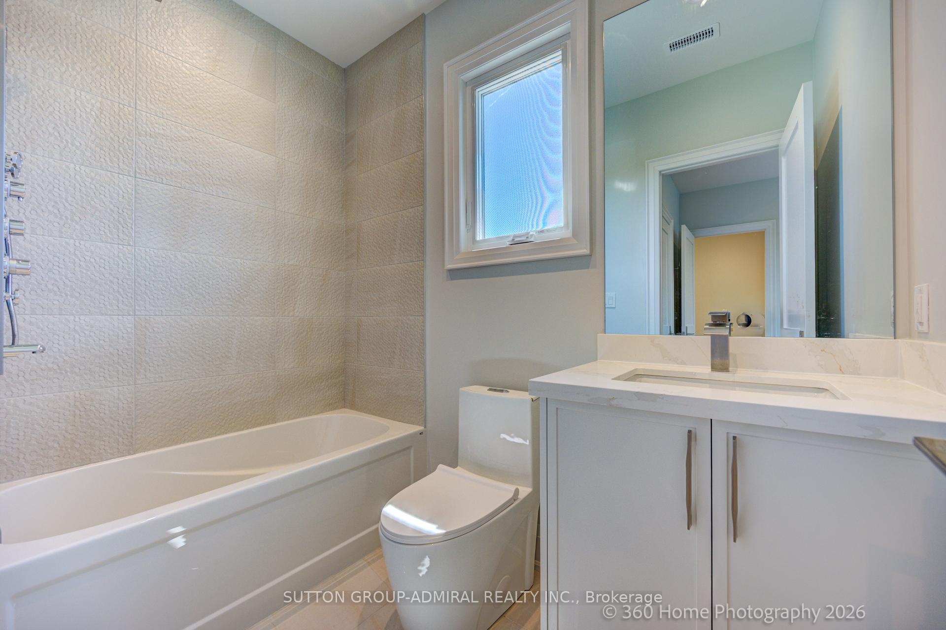 Photo 25 of 26 Valleywest Road, Brampton, Vales of Castlemore — HOMEH