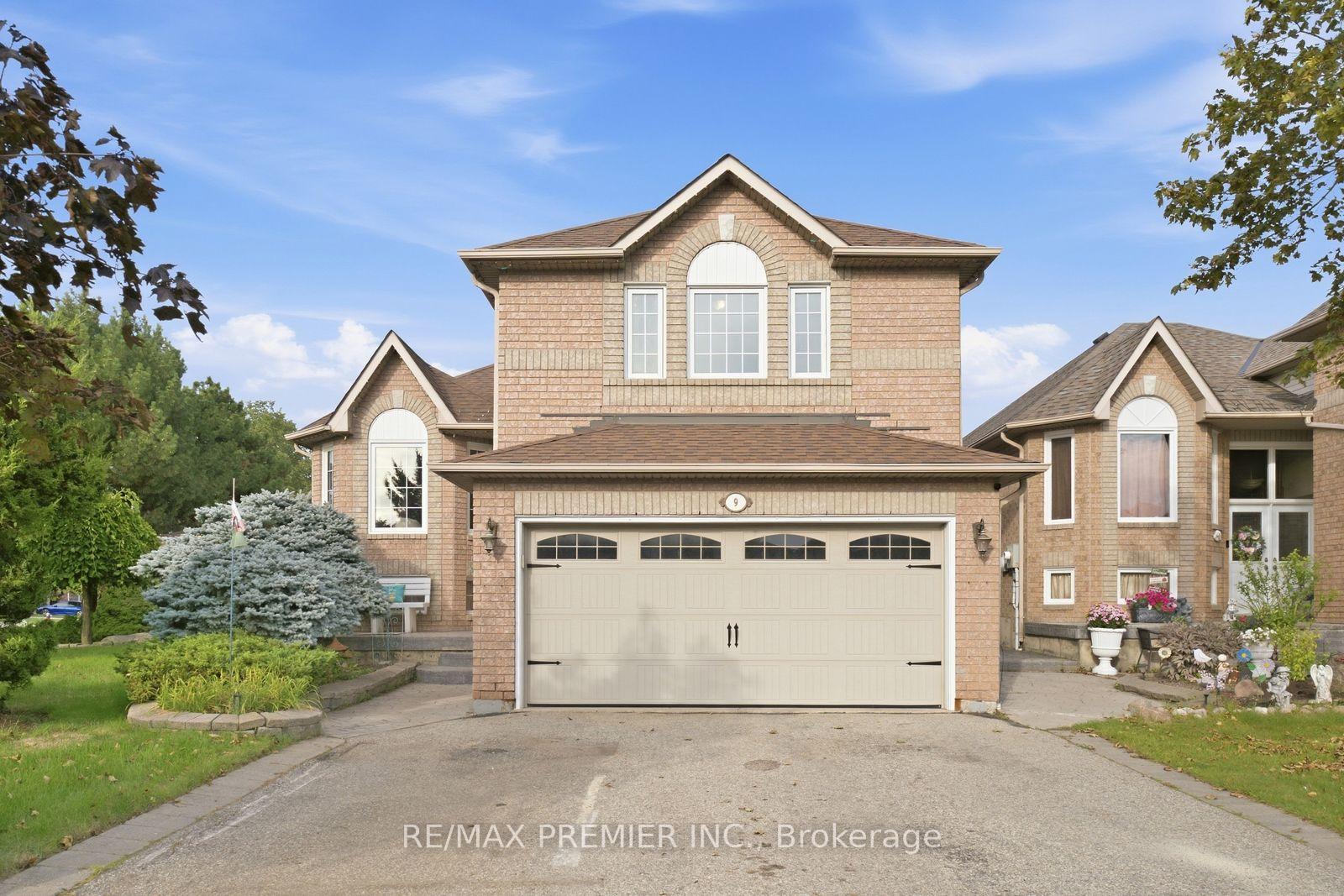 Photo 1 of 9 Sant Farm Drive, Caledon, Bolton East — HOMEH