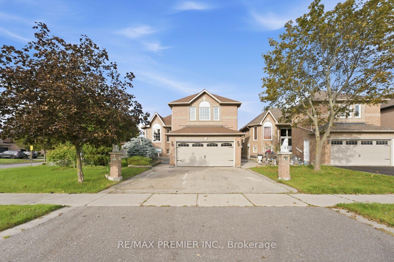 Photo 2 of 9 Sant Farm Drive, Caledon, Bolton East — HOMEH