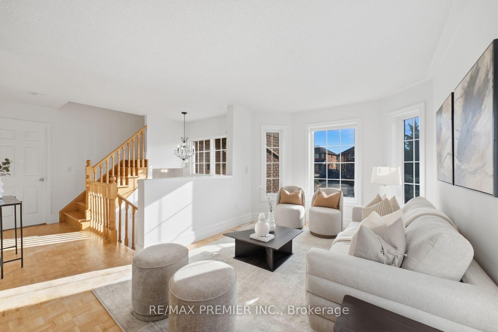 Photo 10 of 9 Sant Farm Drive, Caledon, Bolton East — HOMEH