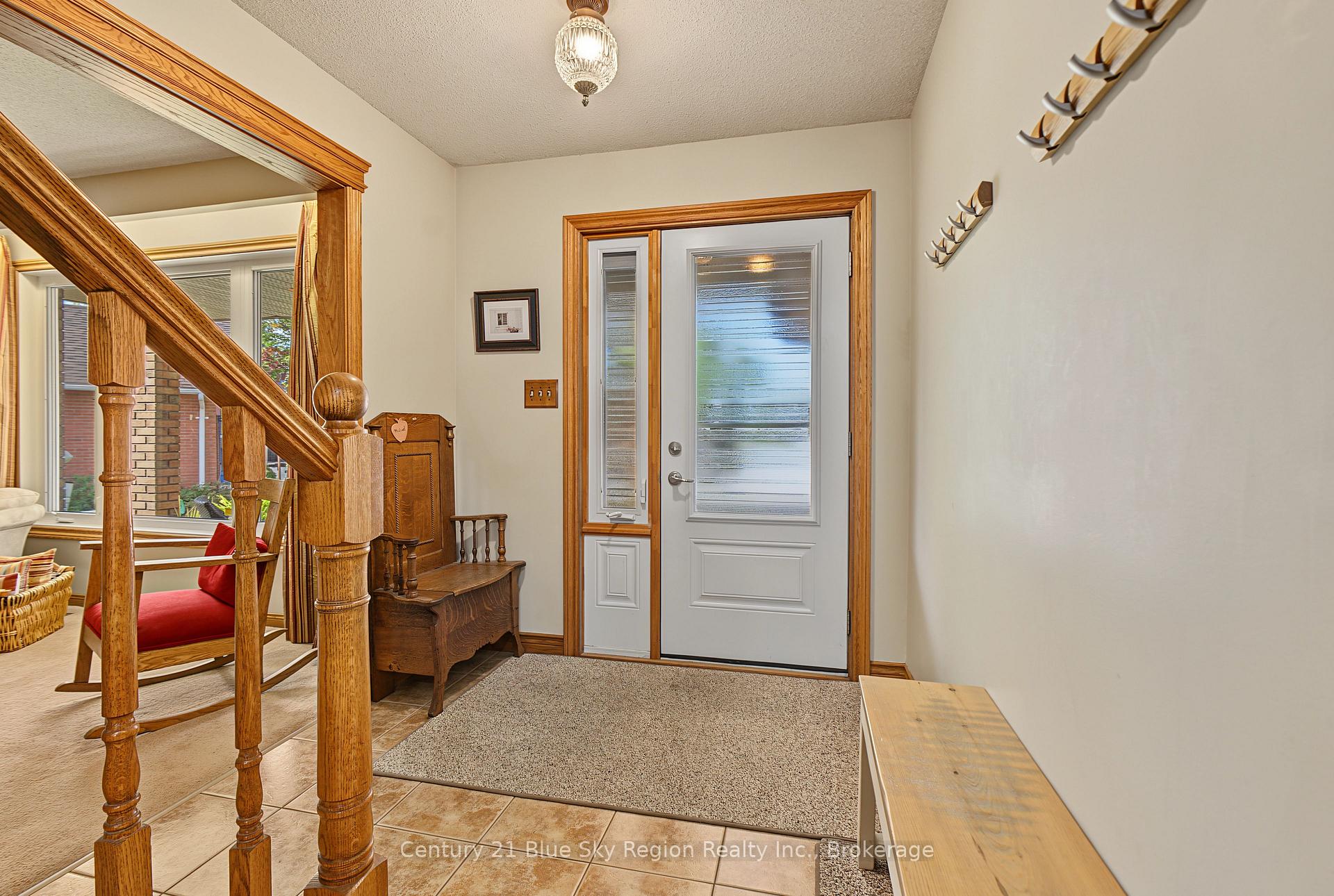 Photo 4 of 469 Maplewood Avenue, North Bay, West End — HOMEH