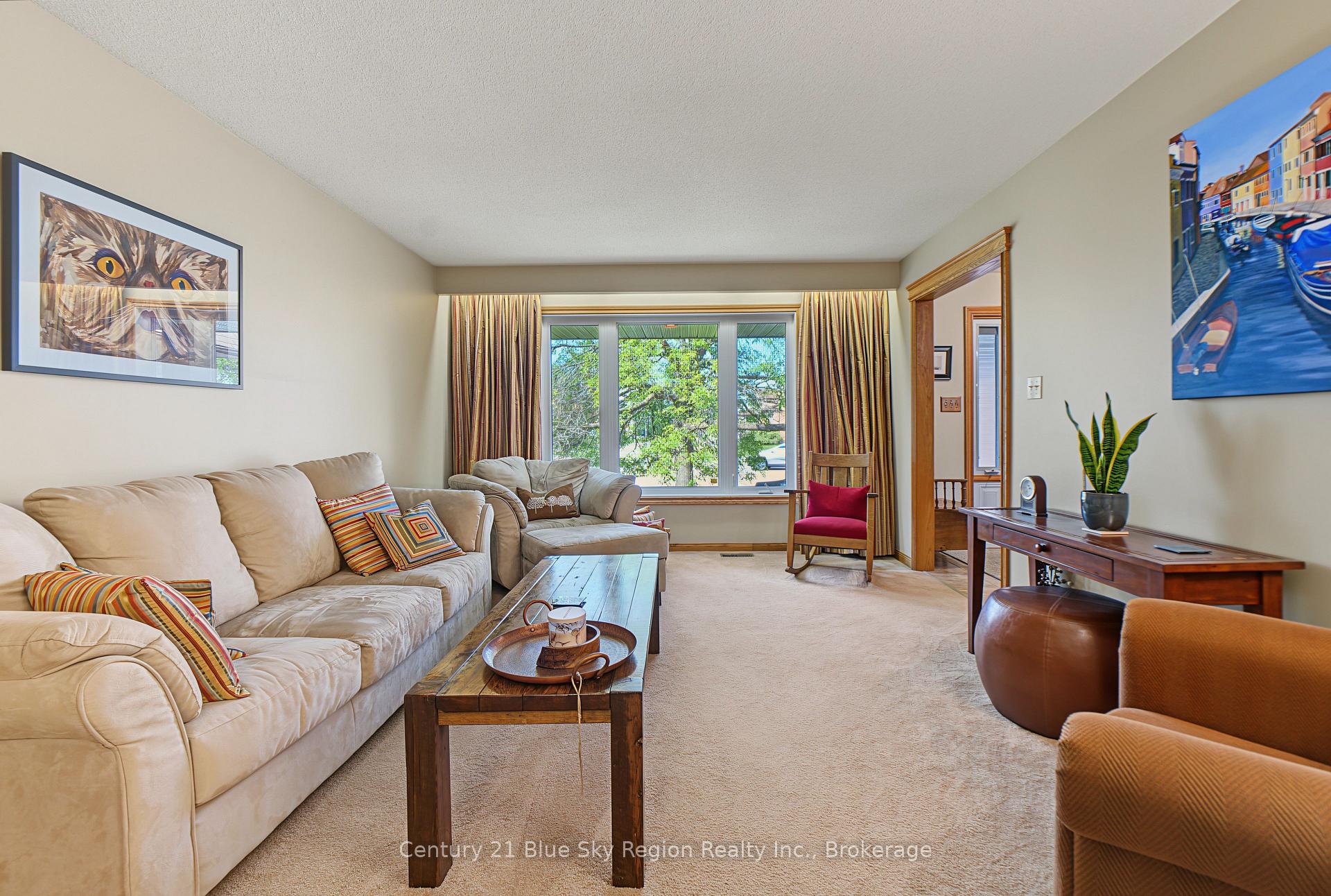 Photo 7 of 469 Maplewood Avenue, North Bay, West End — HOMEH