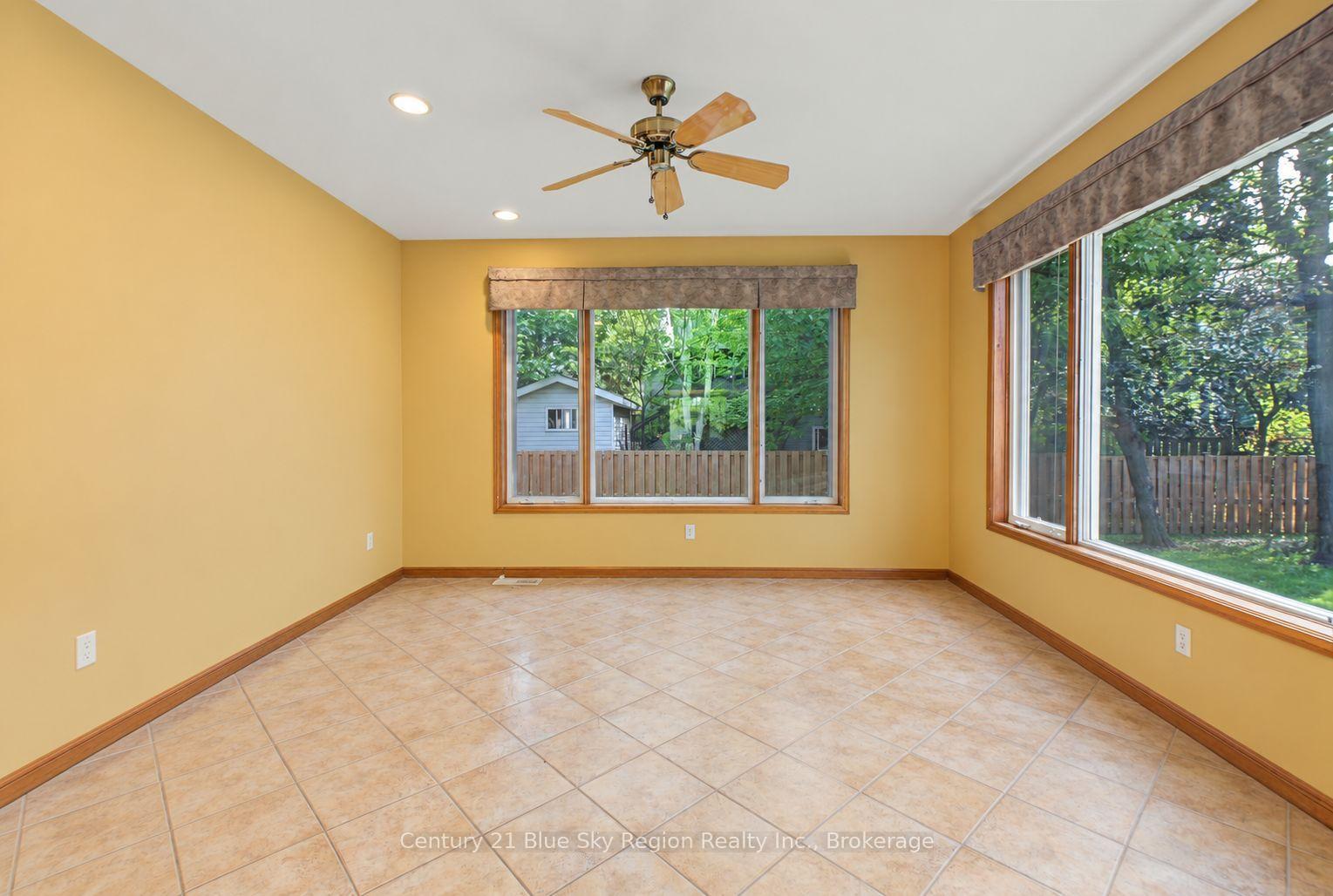 Photo 11 of 469 Maplewood Avenue, North Bay, West End — HOMEH