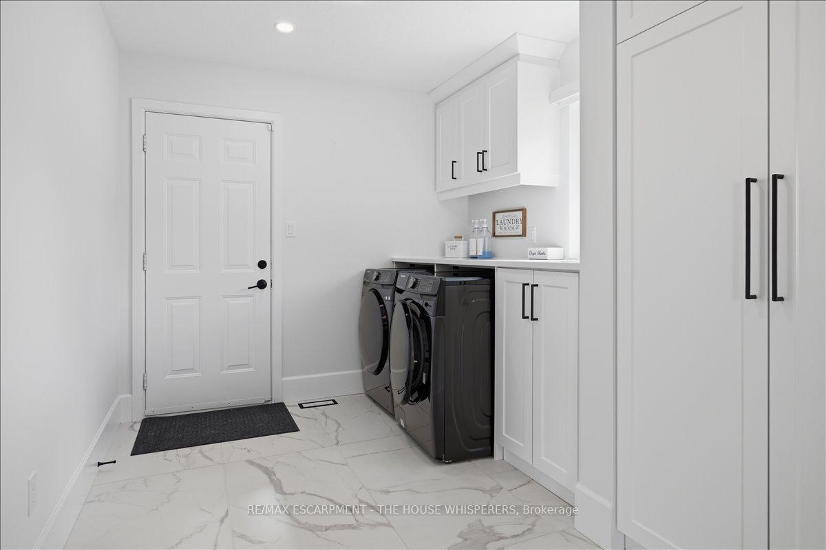 Photo 21 of 521 Falconridge Crescent, Kitchener, Bridgeport — HOMEH