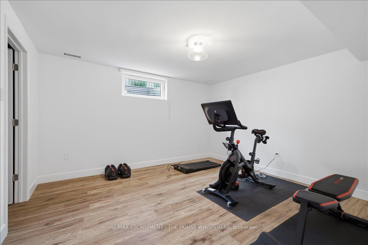 Photo 42 of 521 Falconridge Crescent, Kitchener, Bridgeport — HOMEH