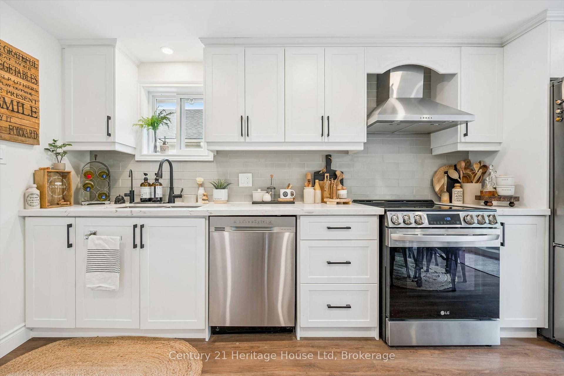 Photo 13 of 635 Hillview Road, Cambridge, Preston Heights — HOMEH