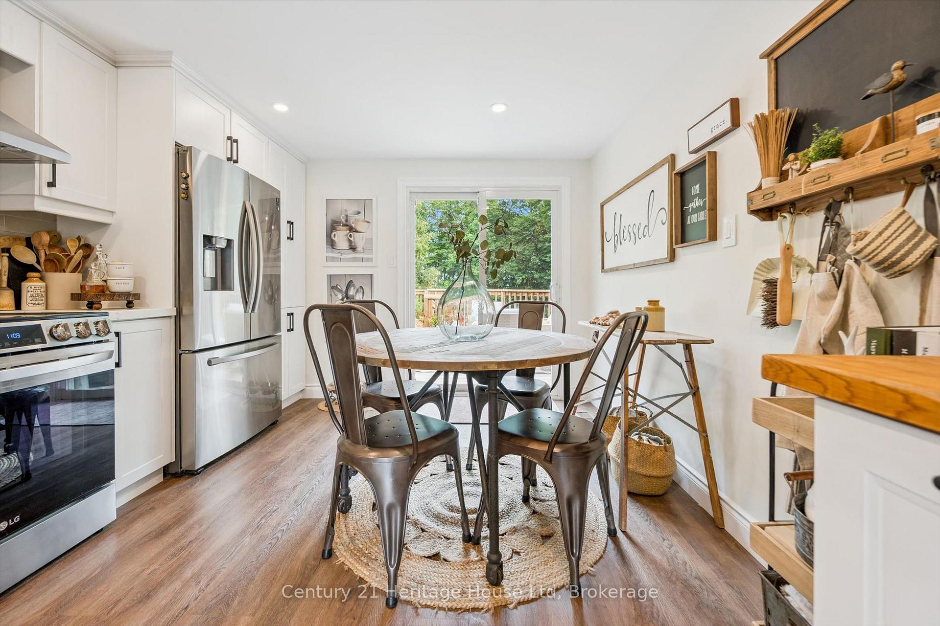 Photo 16 of 635 Hillview Road, Cambridge, Preston Heights — HOMEH