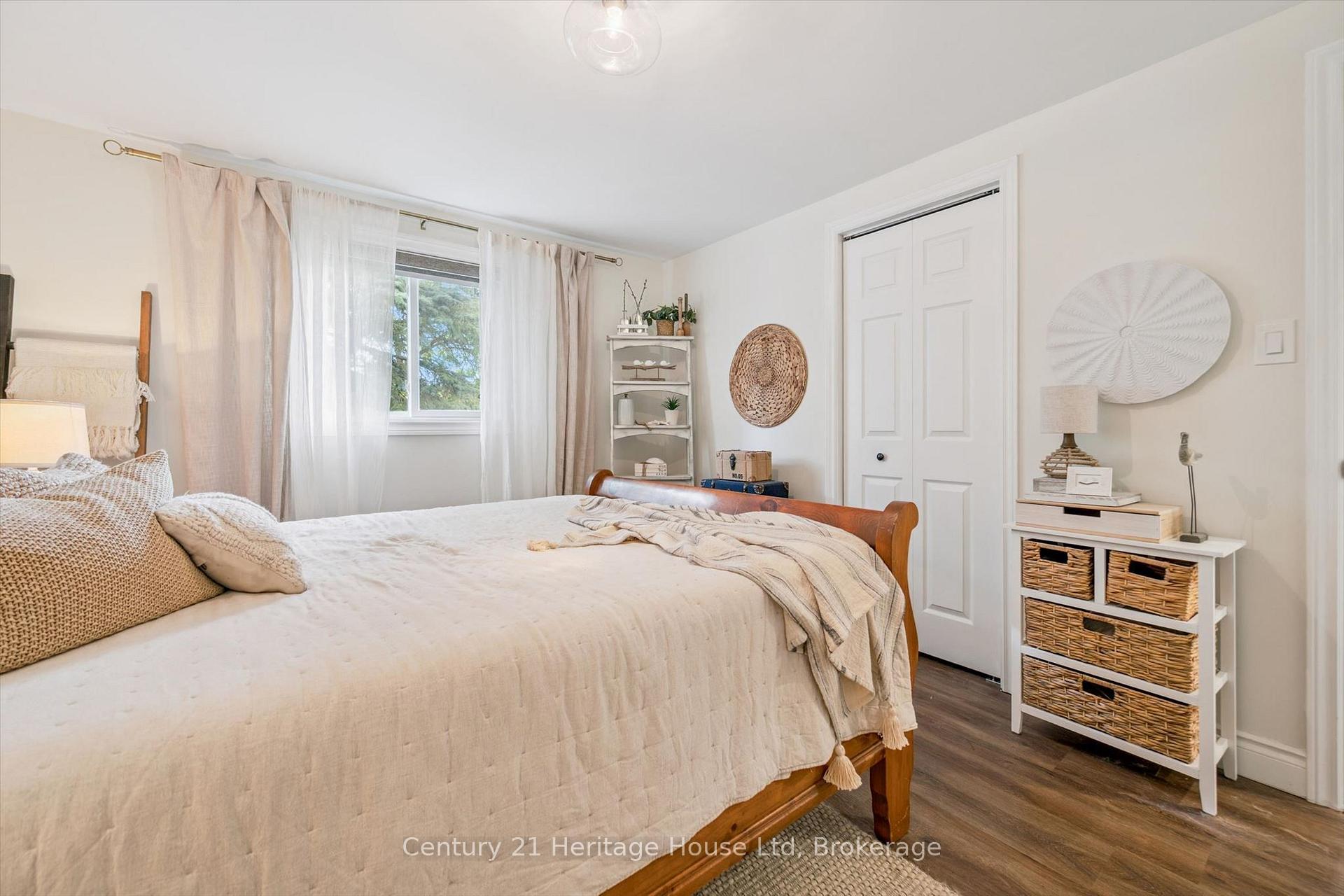 Photo 20 of 635 Hillview Road, Cambridge, Preston Heights — HOMEH
