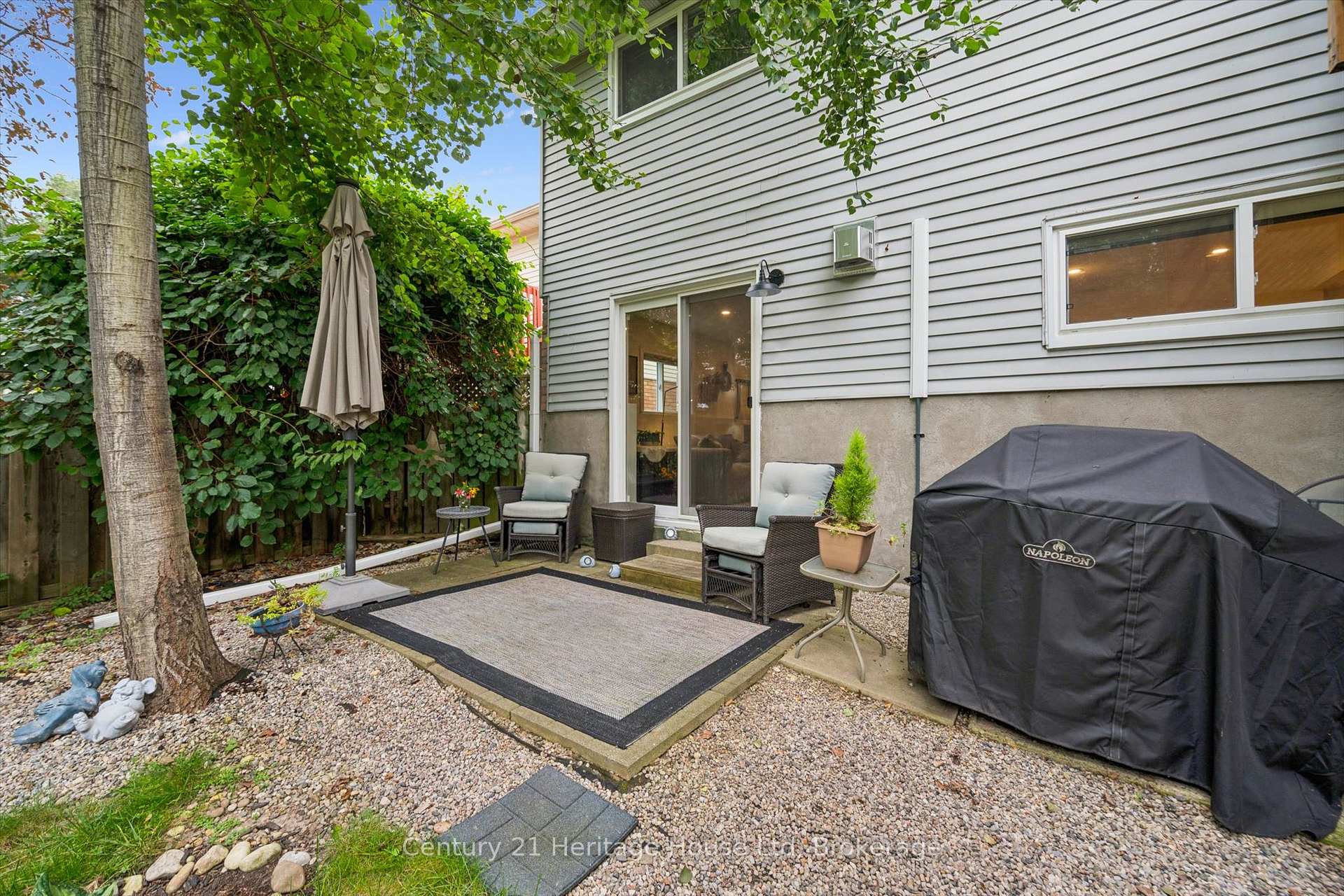 Photo 38 of 635 Hillview Road, Cambridge, Preston Heights — HOMEH