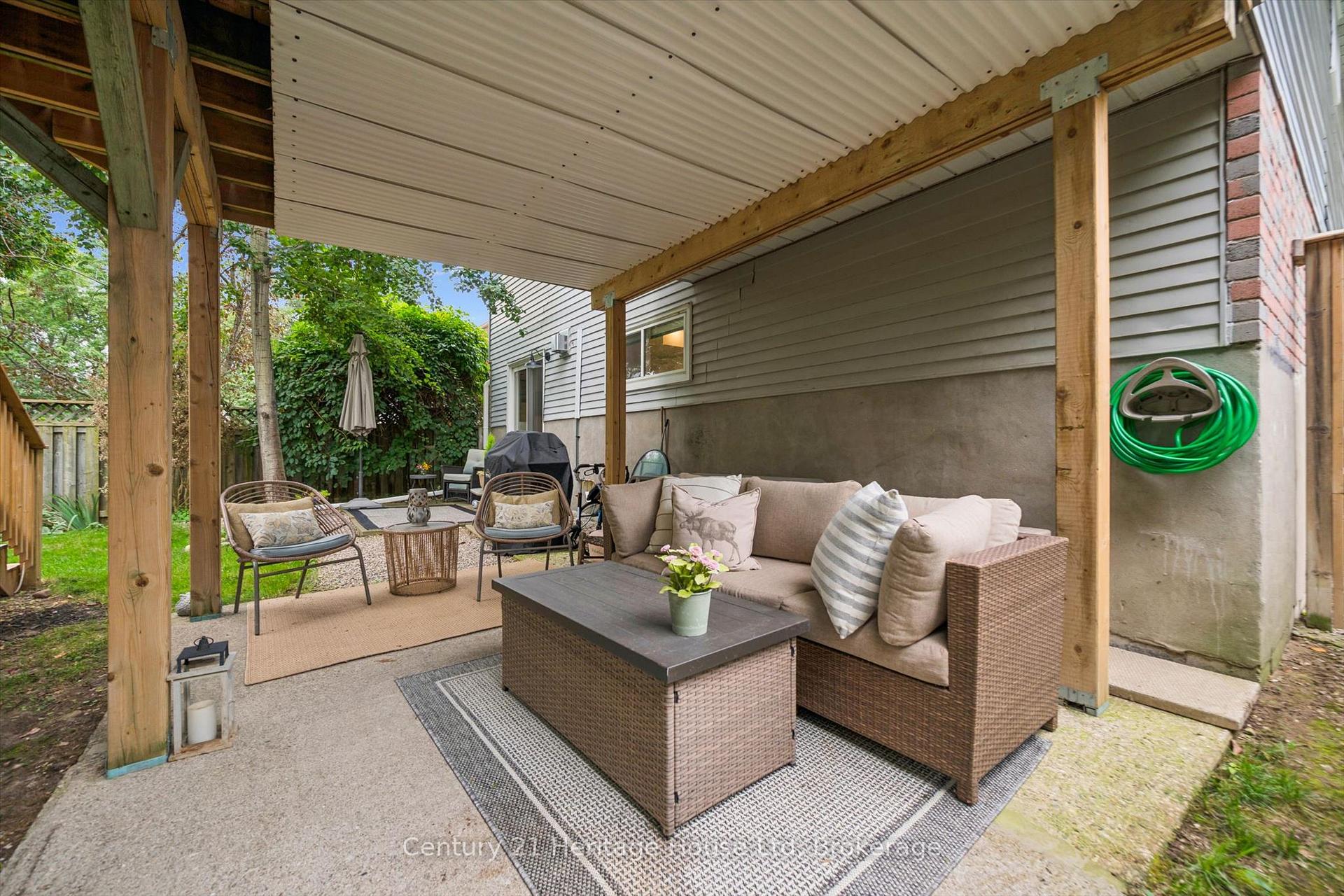 Photo 39 of 635 Hillview Road, Cambridge, Preston Heights — HOMEH