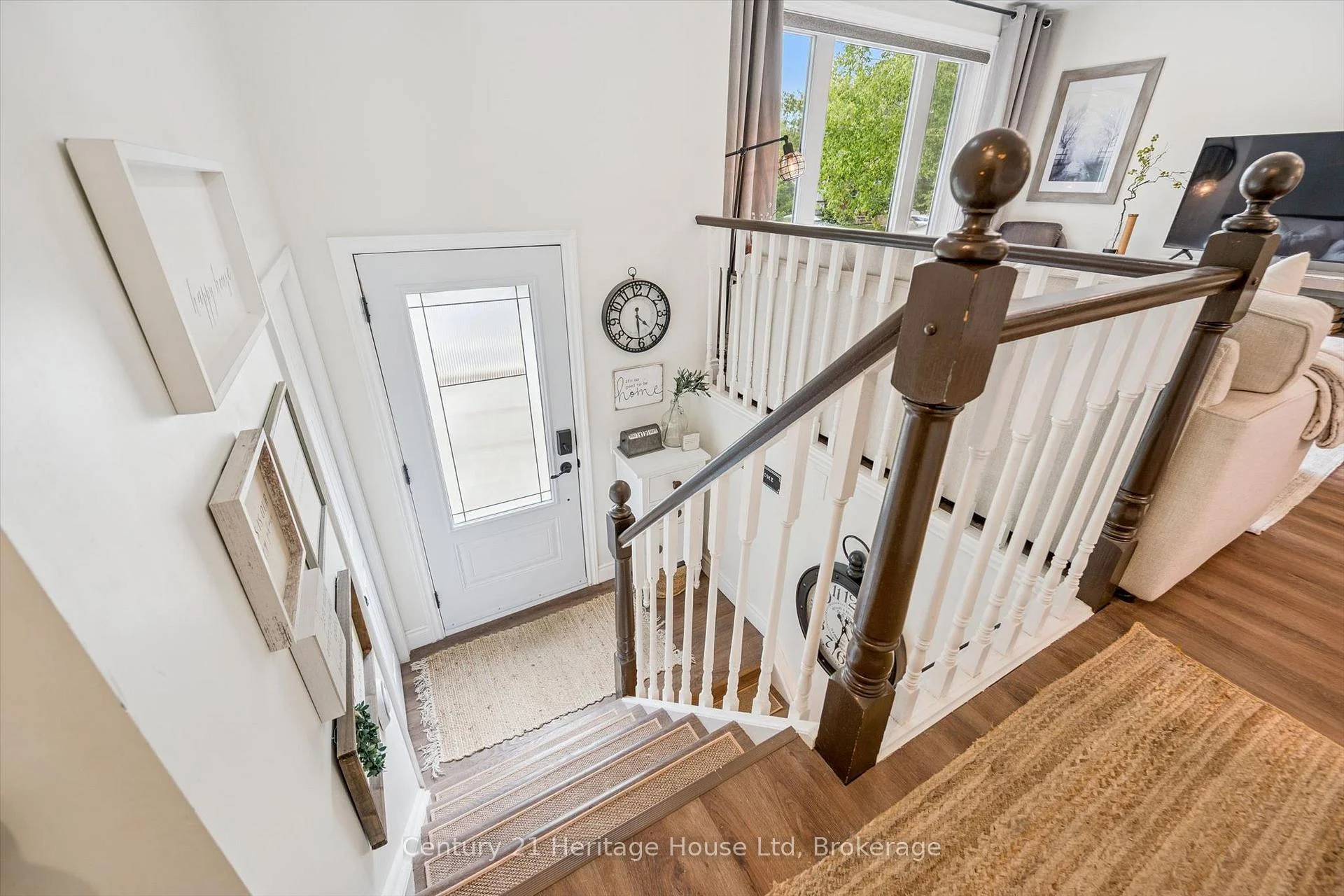 Photo 5 of 635 Hillview Road, Cambridge, Preston Heights — HOMEH