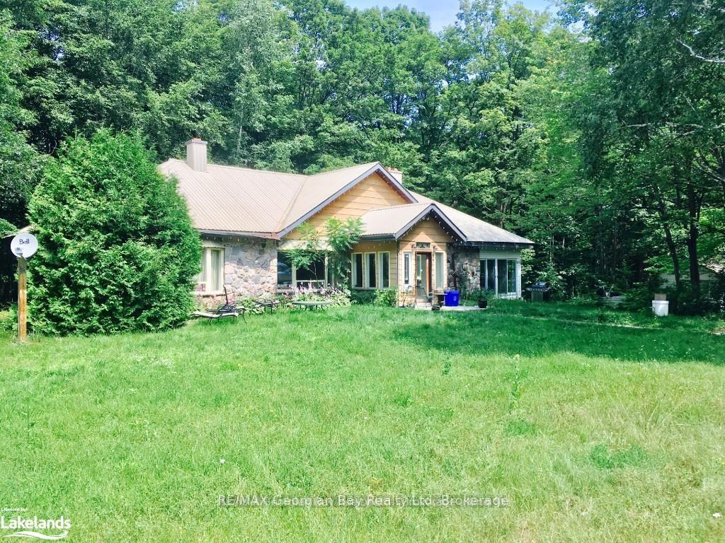 Photo of 9513 County Rd 93 NE