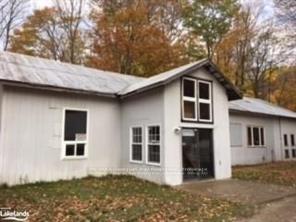 Photo 17 of 9513 County Rd 93 NE, Midland — HOMEH