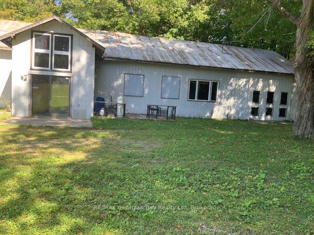 Photo 6 of 9513 County Rd 93 NE, Midland — HOMEH