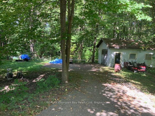 Photo 19 of 9513 County Rd 93 NE, Midland — HOMEH