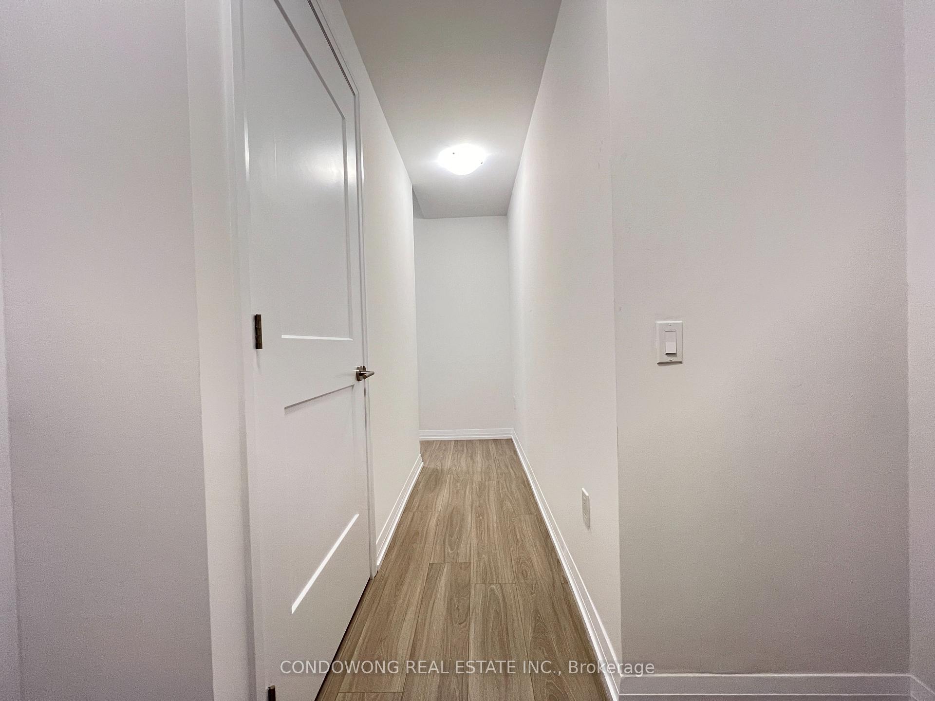 Photo 2 of Unit 1019, 50 Dunfield Avenue, Toronto, Mount Pleasant West — HOMEH