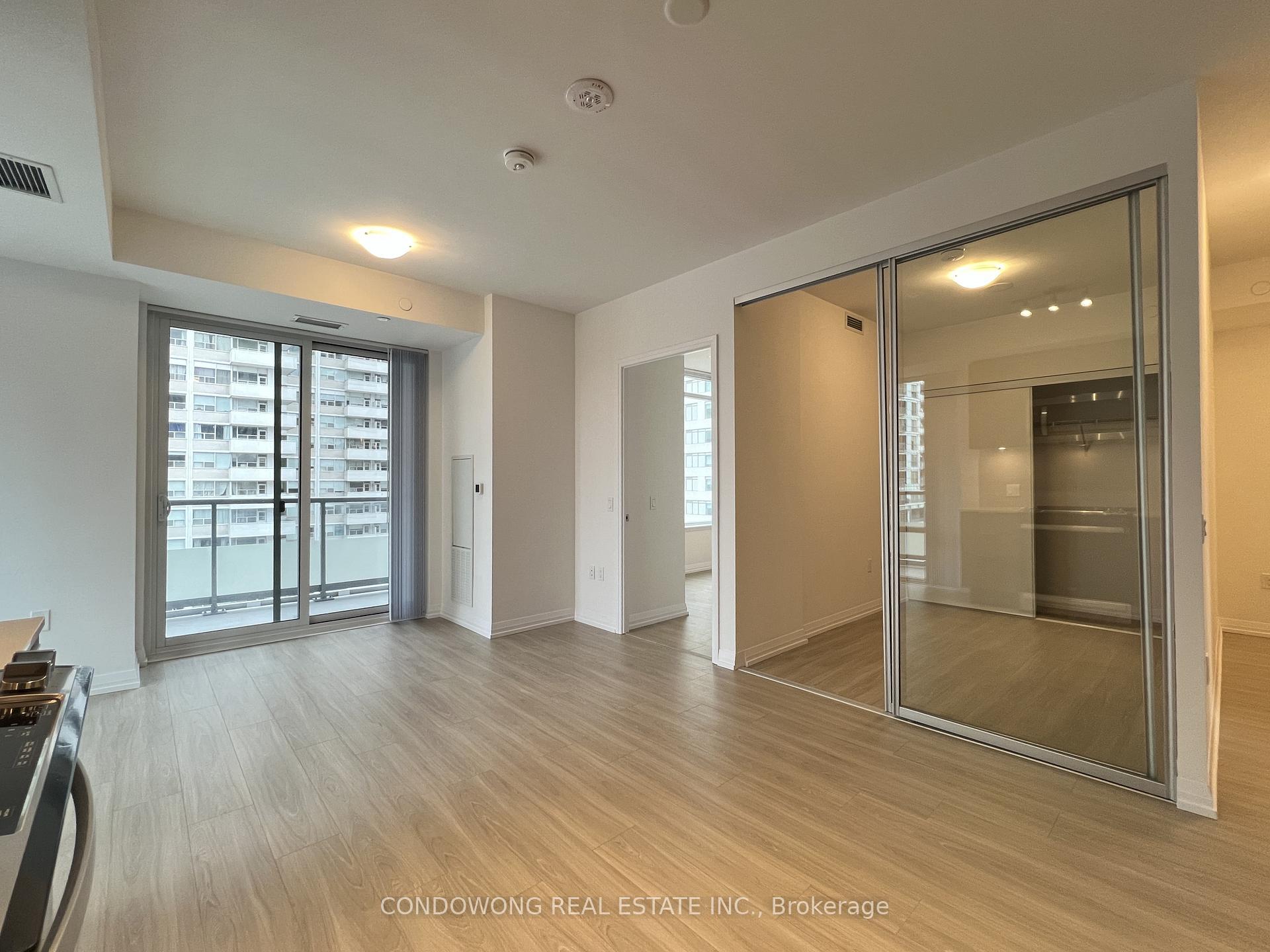 Photo 14 of Unit 1019, 50 Dunfield Avenue, Toronto, Mount Pleasant West — HOMEH