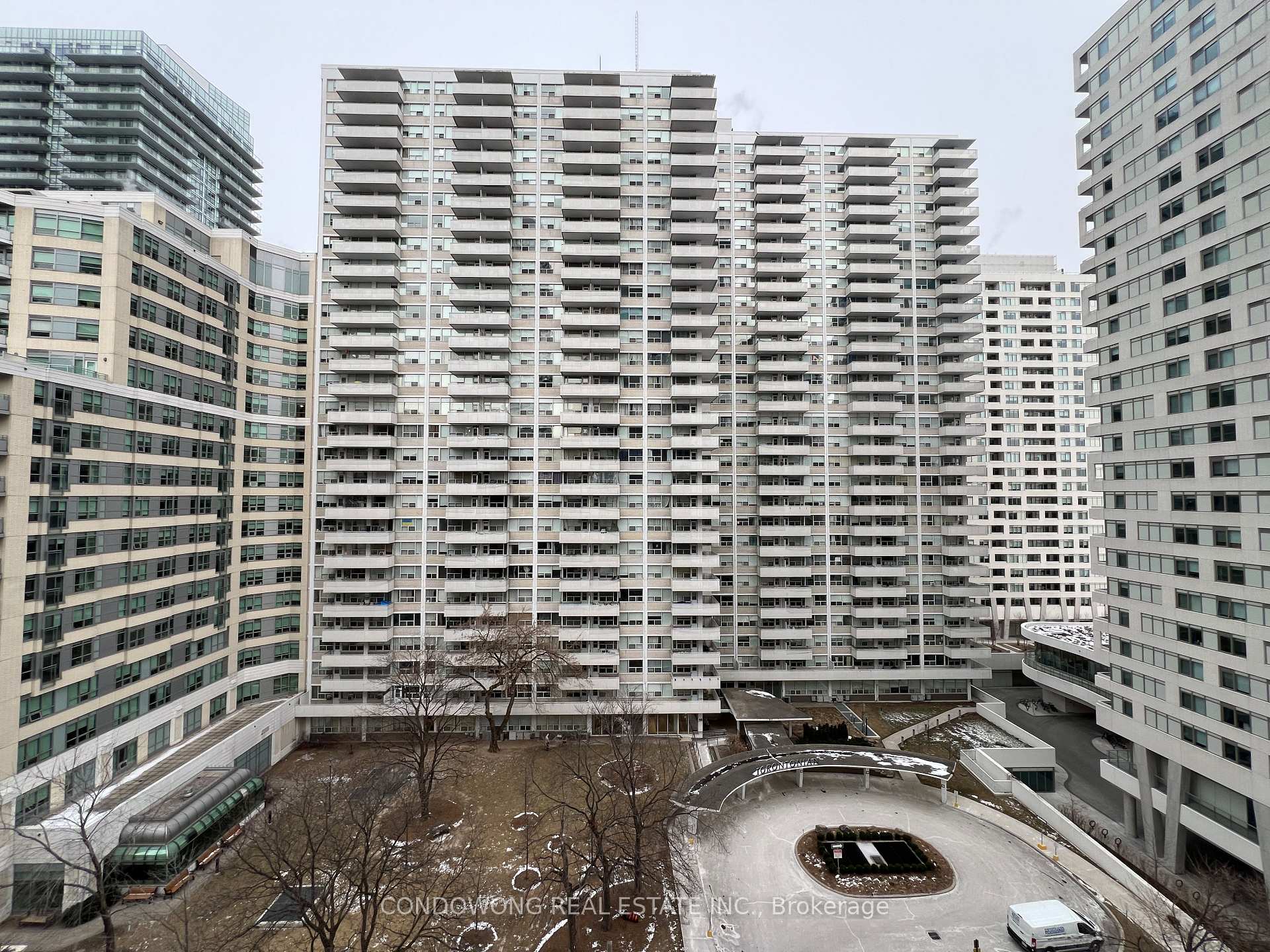 Photo 23 of Unit 1019, 50 Dunfield Avenue, Toronto, Mount Pleasant West — HOMEH