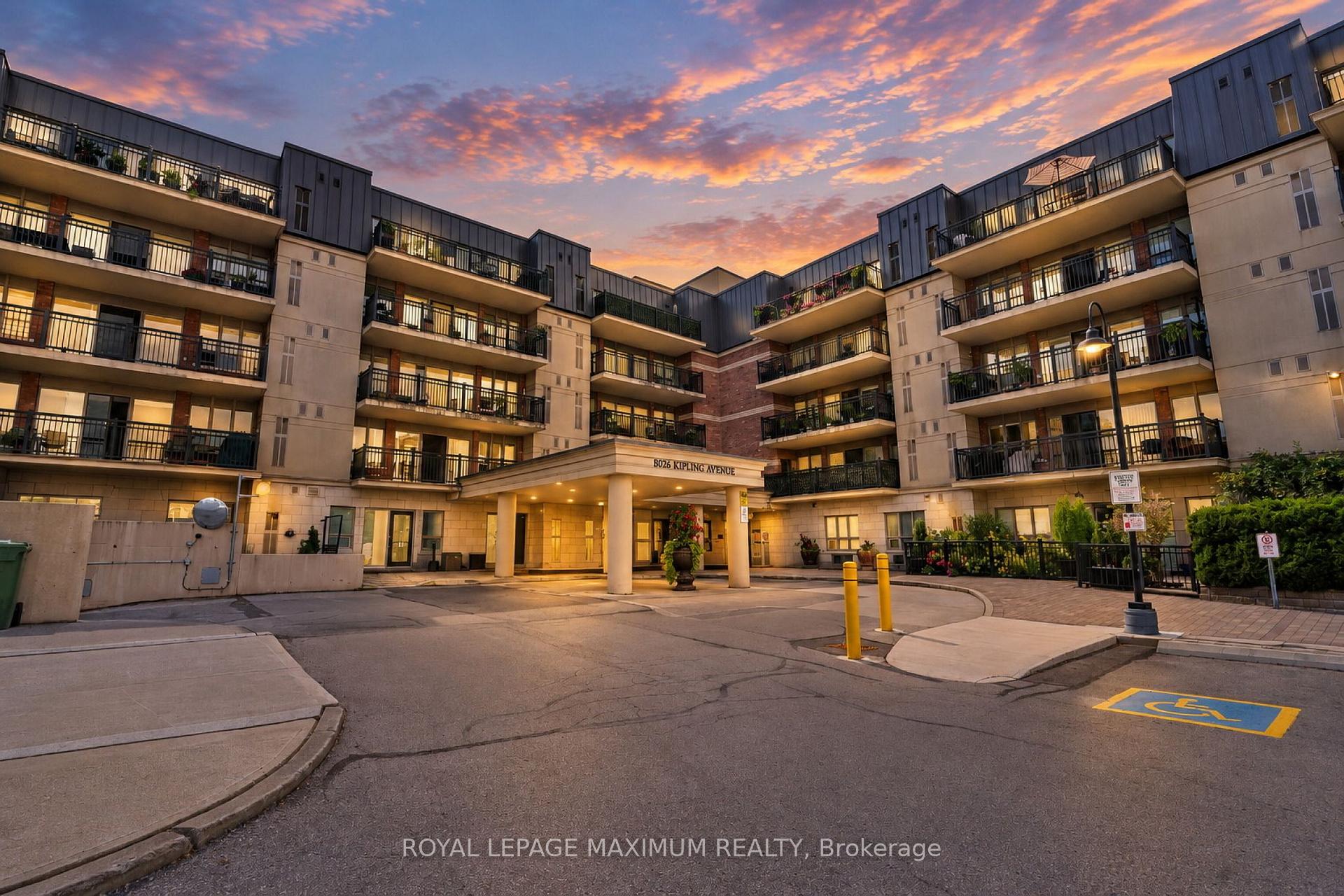 Photo 2 of Unit 305, 8026 Kipling Avenue, Vaughan, West Woodbridge — HOMEH