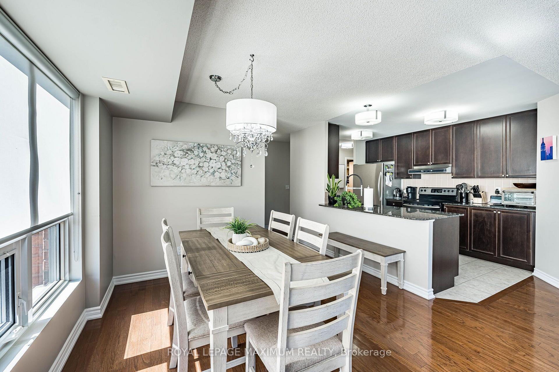 Photo 22 of Unit 305, 8026 Kipling Avenue, Vaughan, West Woodbridge — HOMEH