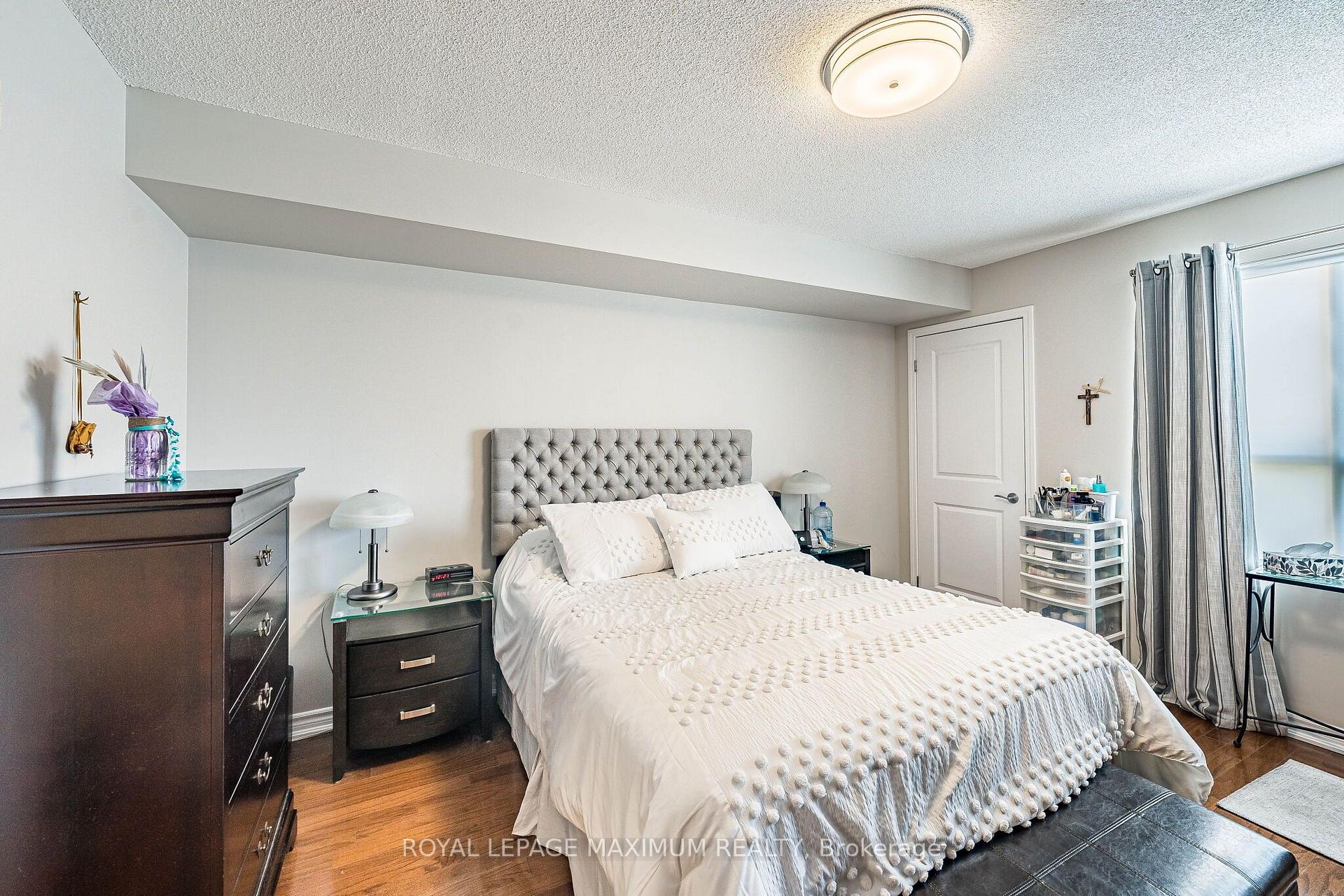 Photo 24 of Unit 305, 8026 Kipling Avenue, Vaughan, West Woodbridge — HOMEH