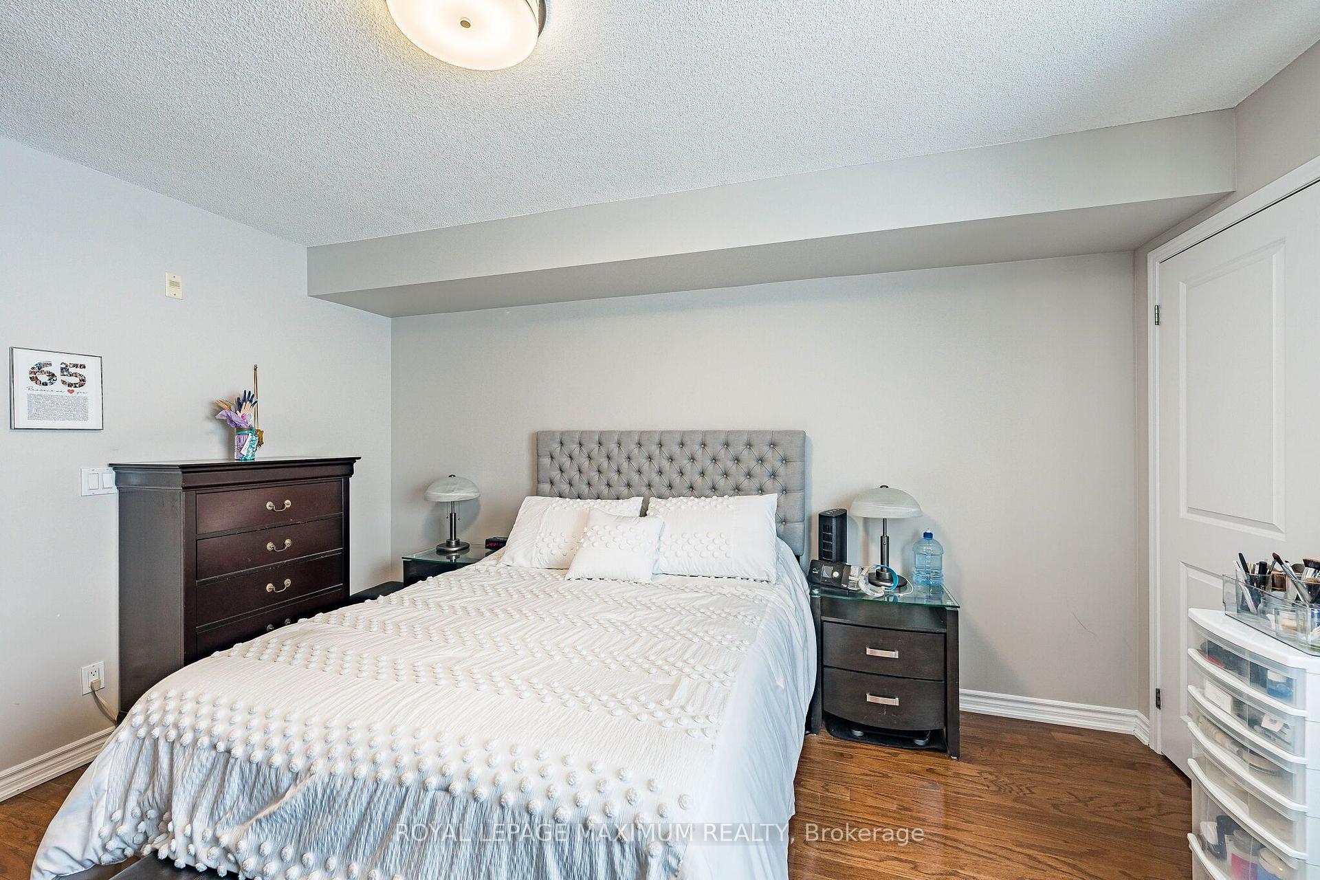 Photo 26 of Unit 305, 8026 Kipling Avenue, Vaughan, West Woodbridge — HOMEH