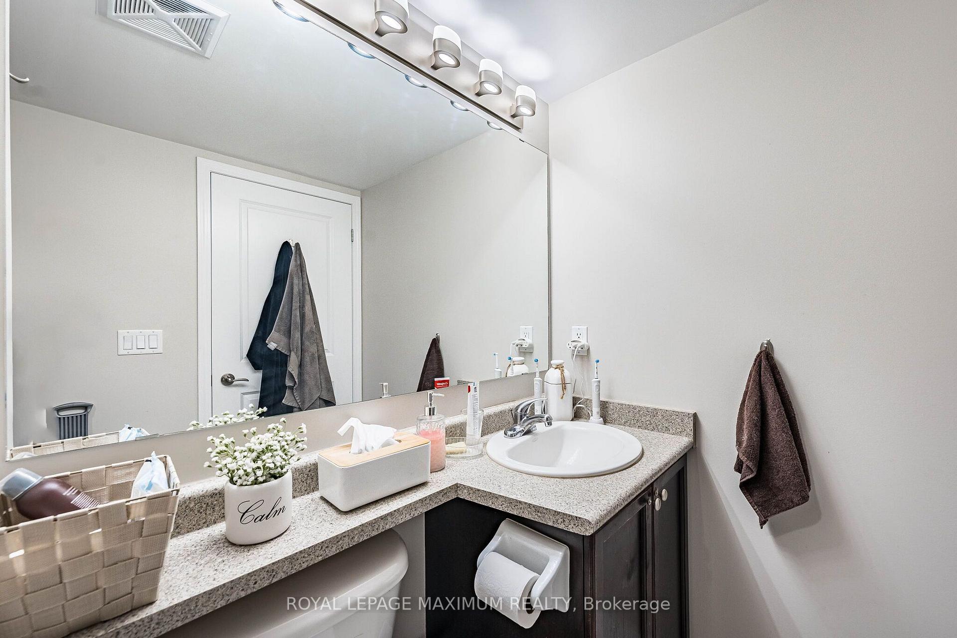 Photo 31 of Unit 305, 8026 Kipling Avenue, Vaughan, West Woodbridge — HOMEH