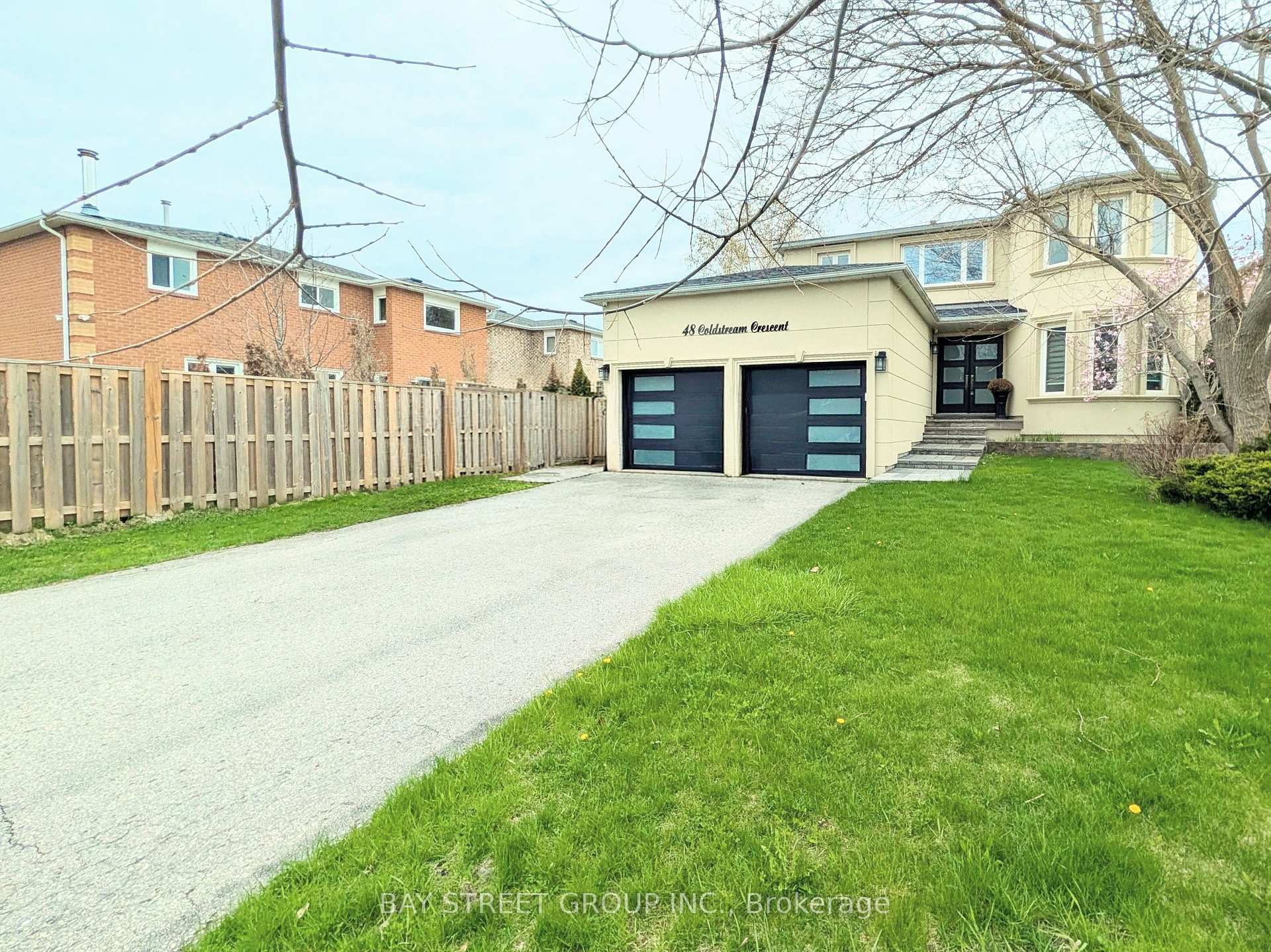 Photo 1 of 48 Coldstream Crescent, Richmond Hill, Devonsleigh — HOMEH