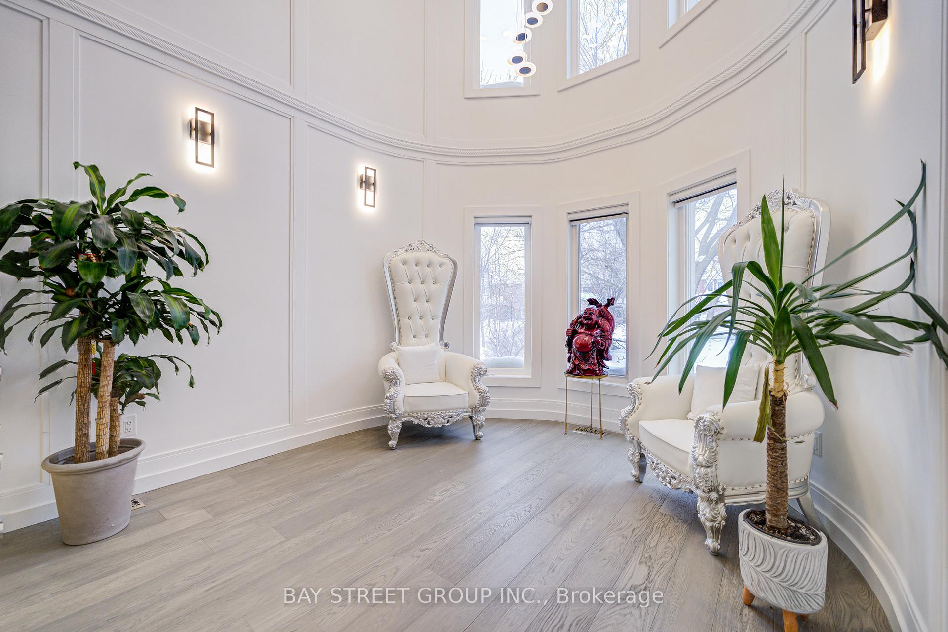 Photo 7 of 48 Coldstream Crescent, Richmond Hill, Devonsleigh — HOMEH
