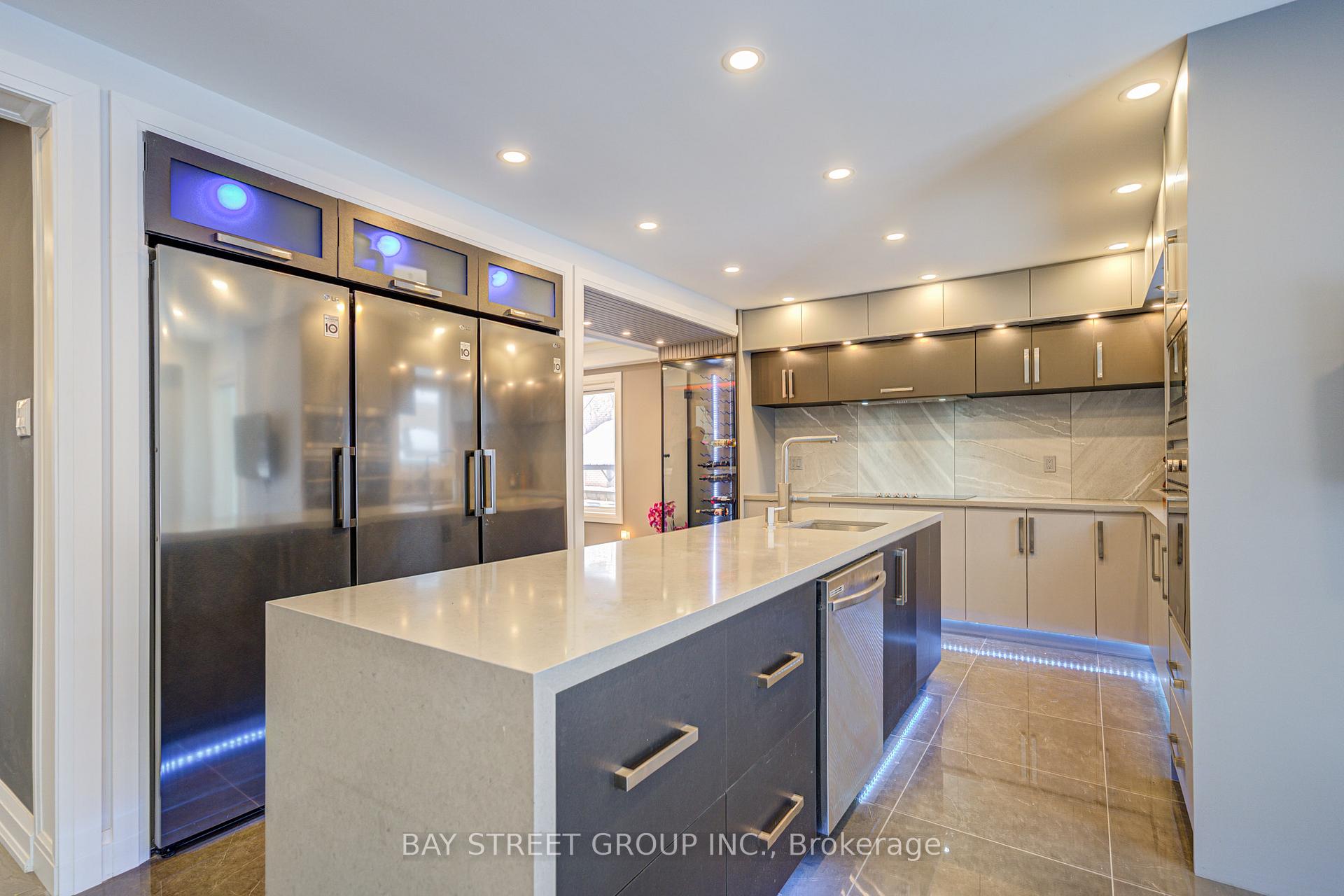 Photo 11 of 48 Coldstream Crescent, Richmond Hill, Devonsleigh — HOMEH