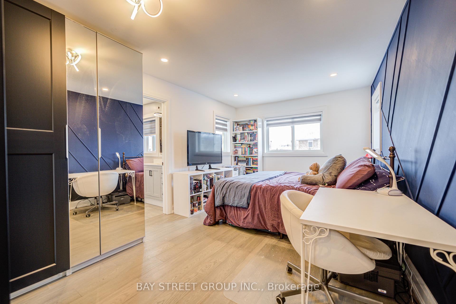 Photo 27 of 48 Coldstream Crescent, Richmond Hill, Devonsleigh — HOMEH
