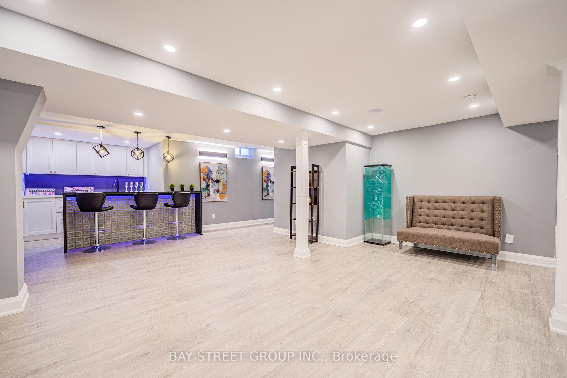 Photo 36 of 48 Coldstream Crescent, Richmond Hill, Devonsleigh — HOMEH