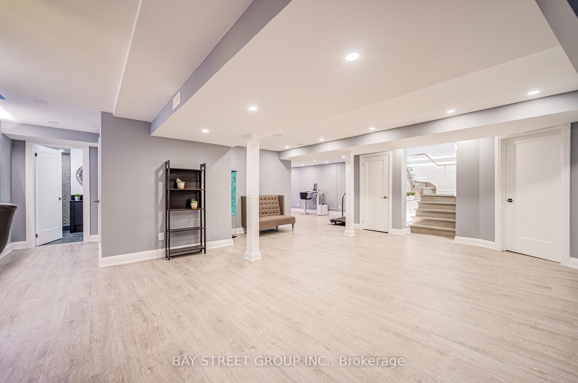 Photo 37 of 48 Coldstream Crescent, Richmond Hill, Devonsleigh — HOMEH