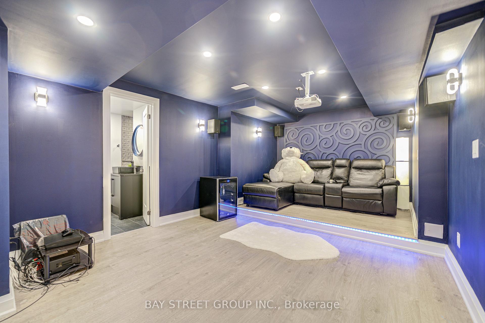 Photo 43 of 48 Coldstream Crescent, Richmond Hill, Devonsleigh — HOMEH