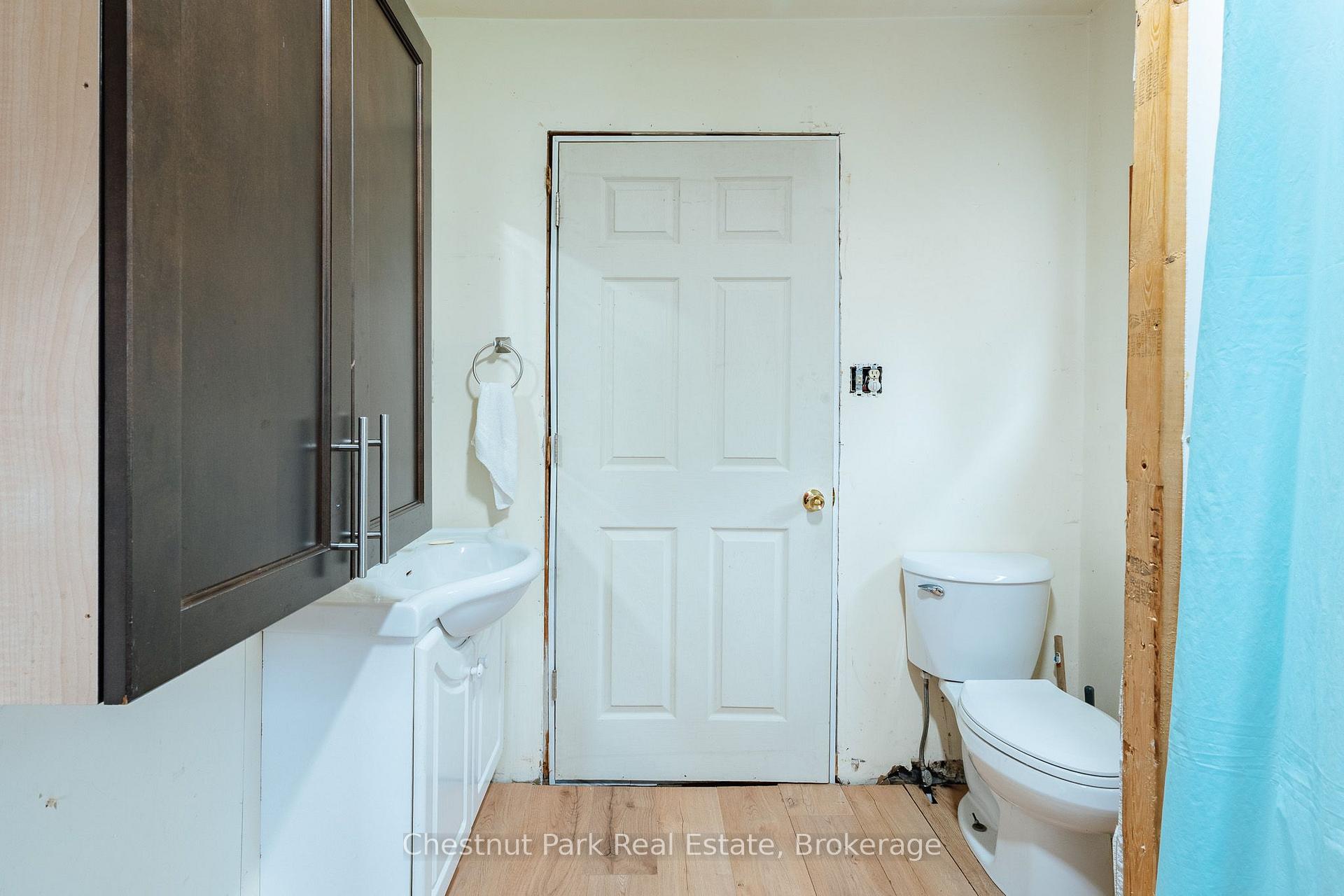 Photo 21 of 49 Queen Street E, South Bruce Peninsula — HOMEH