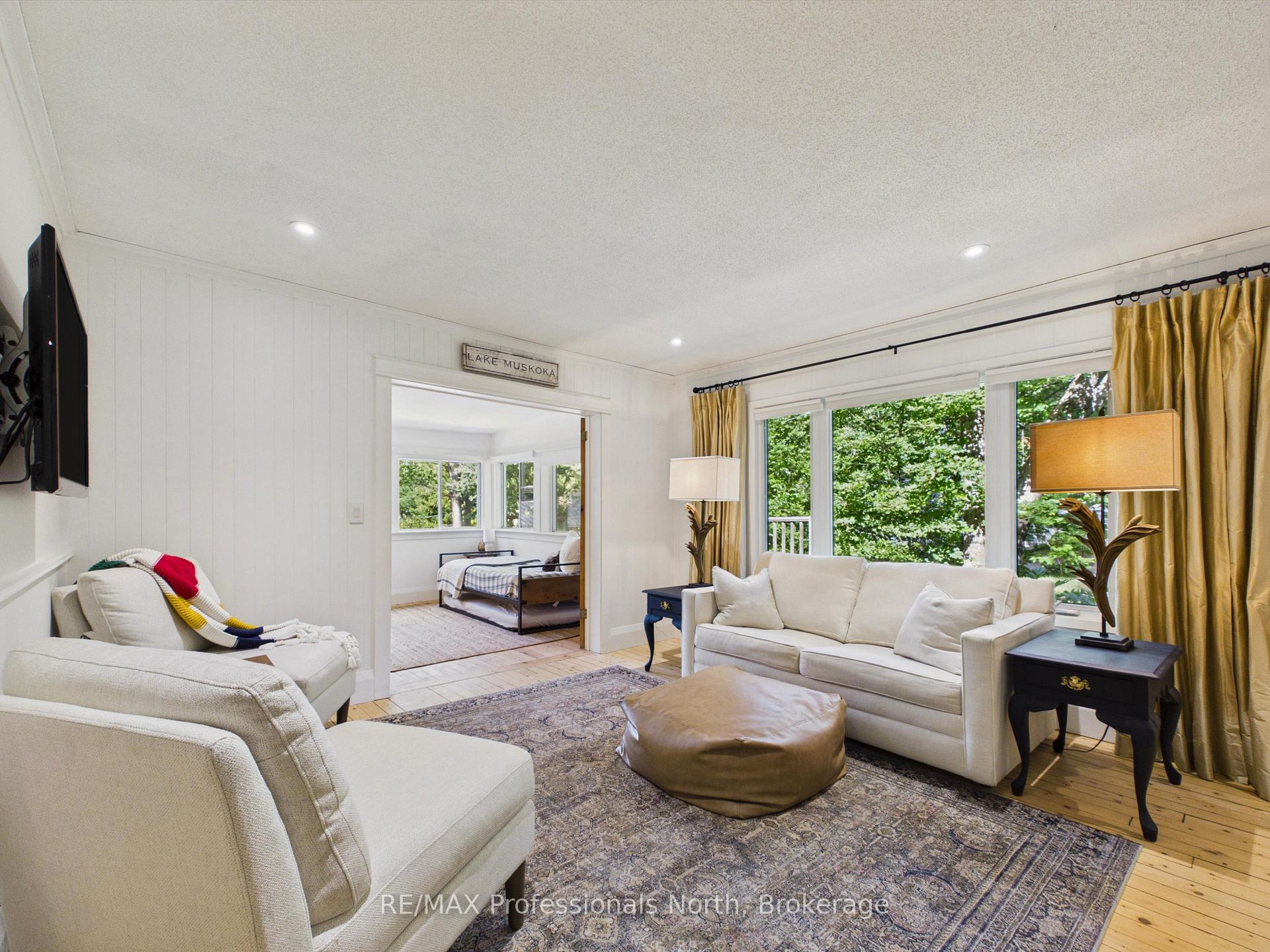 Photo 9 of 1037 Strawberry Bay Road, Bracebridge, Muskoka (N) — HOMEH