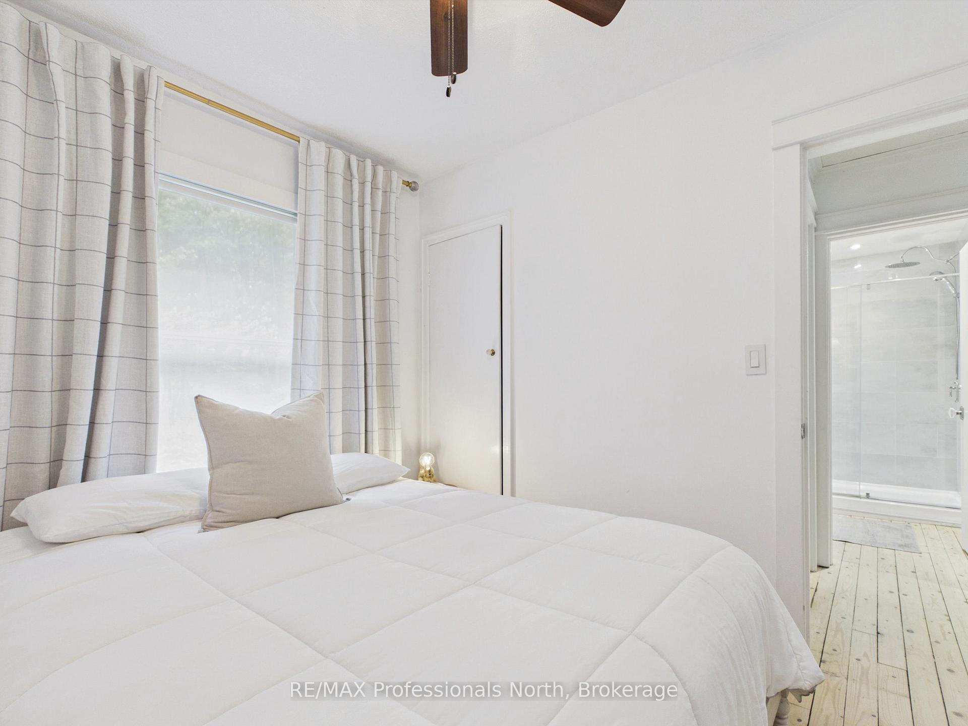 Photo 23 of 1037 Strawberry Bay Road, Bracebridge, Muskoka (N) — HOMEH