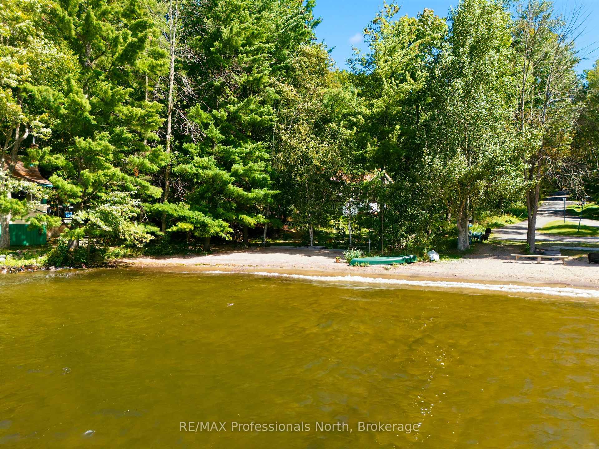 Photo 40 of 1037 Strawberry Bay Road, Bracebridge, Muskoka (N) — HOMEH