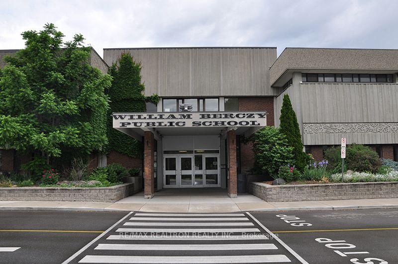 Photo 60 of Unit 22, 646 Village Parkway, Markham, Unionville — HOMEH