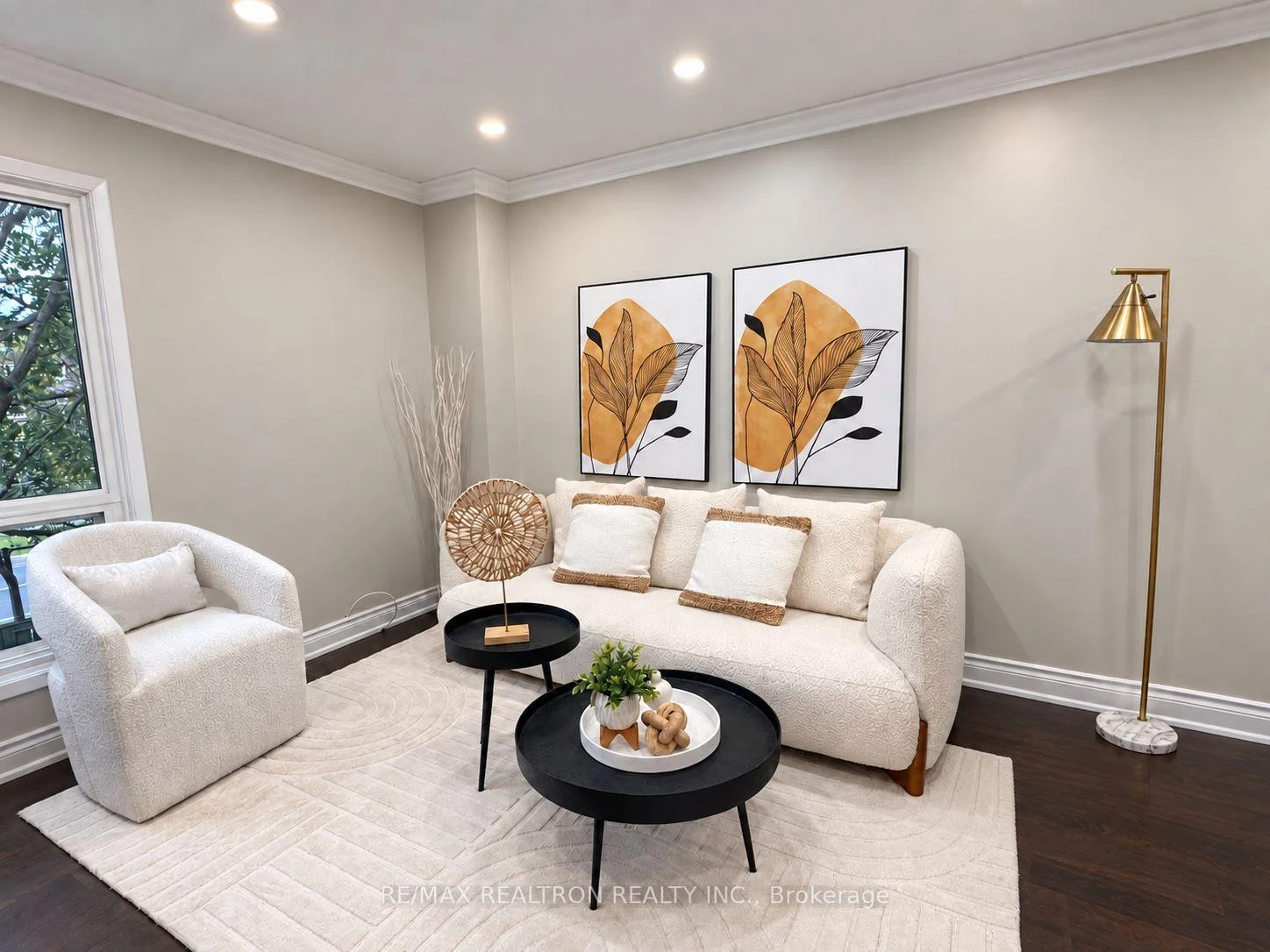 Photo 5 of Unit 22, 646 Village Parkway, Markham, Unionville — HOMEH