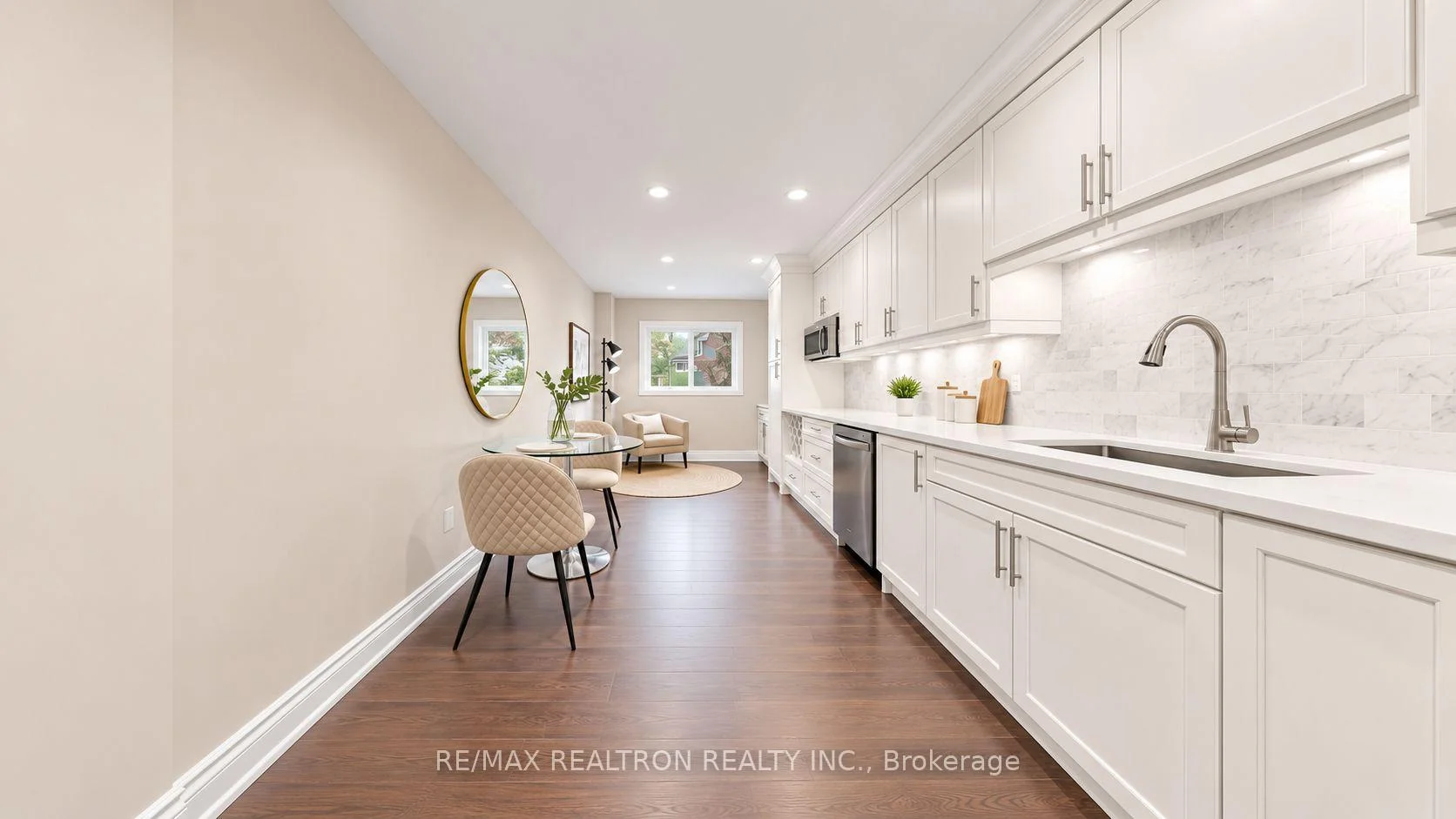 Photo 12 of Unit 22, 646 Village Parkway, Markham, Unionville — HOMEH