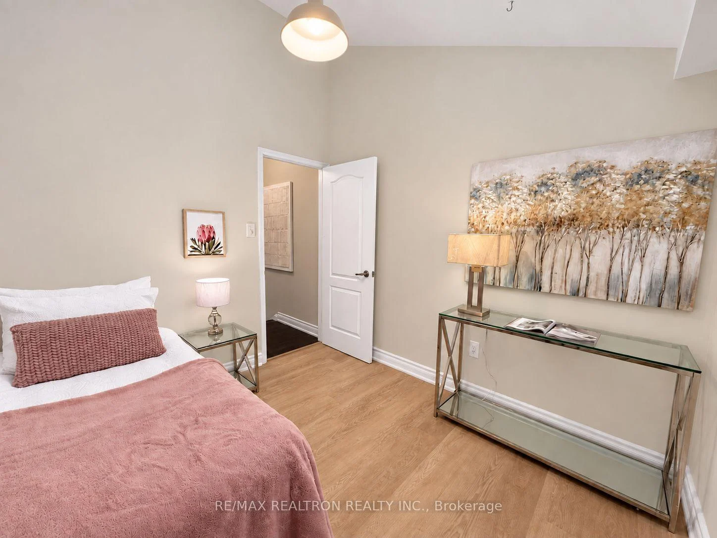 Photo 47 of Unit 22, 646 Village Parkway, Markham, Unionville — HOMEH